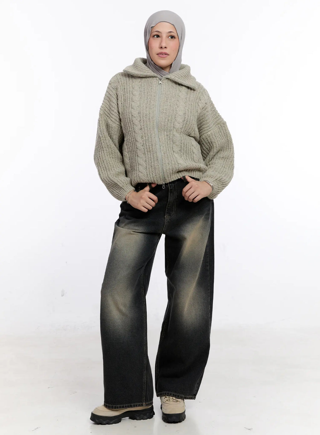 Two-Way Knit Zip-Up CS524