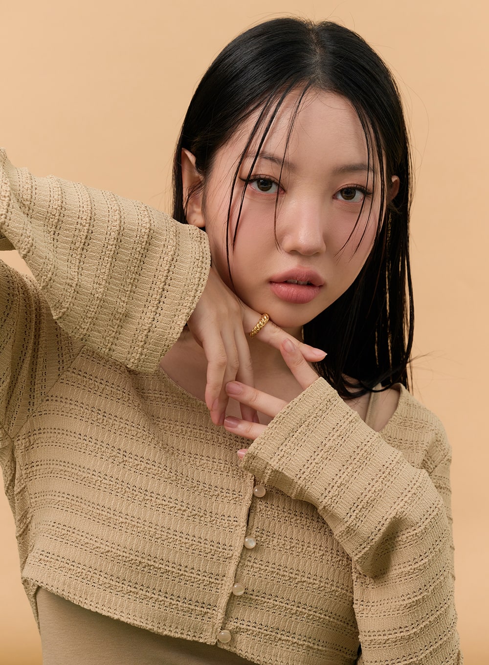 Gold Twisted Ring IN302