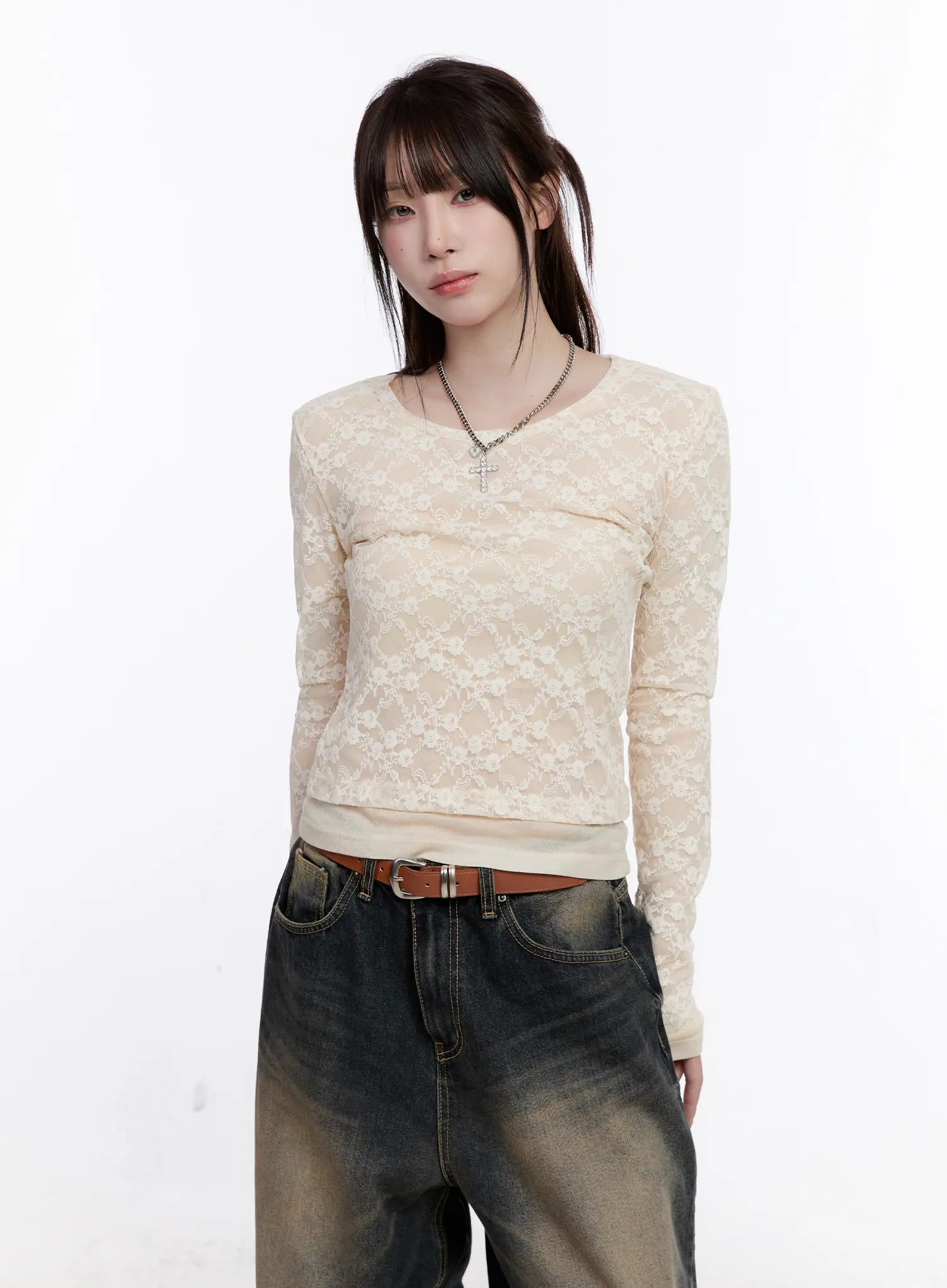 Floral Lace Slim-Fit Long Sleeve Top CO501