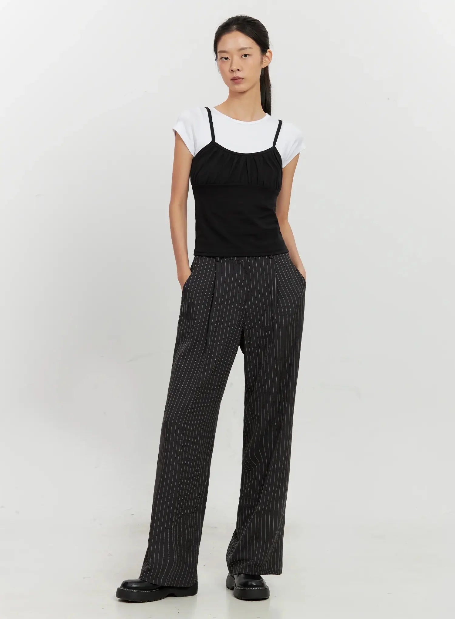 Pinstripe Wide-Leg Trousers IL528