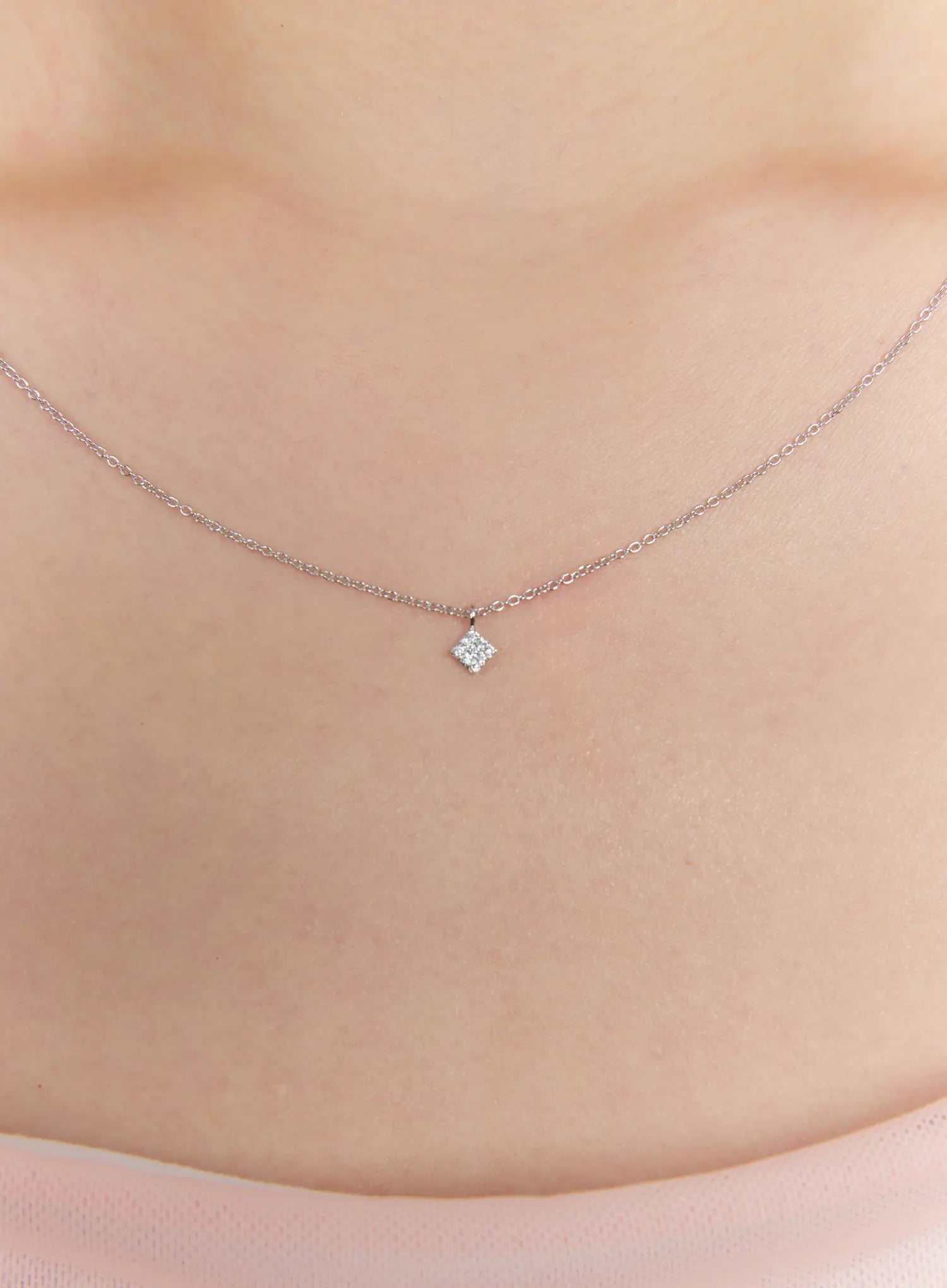 Chic Brick Necklace IS517