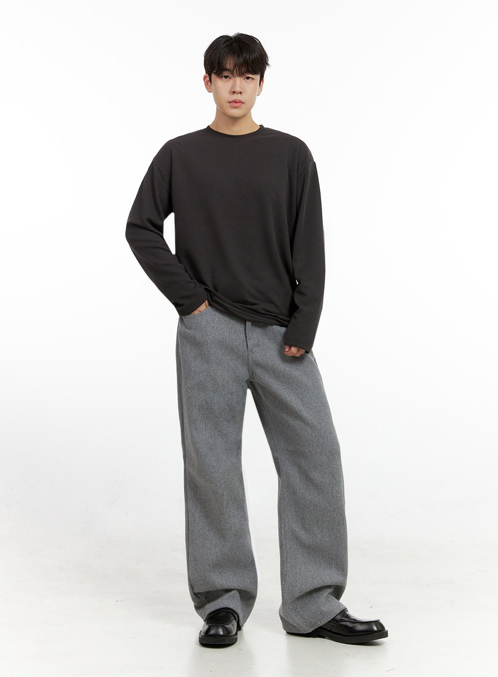 Men's Essential Solid T-Shirt IN422