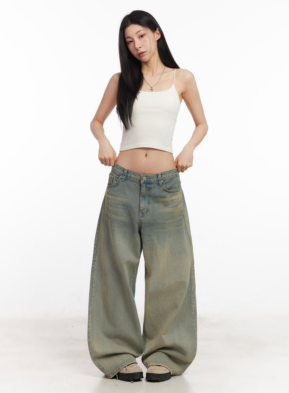 Essential Stretchy Crop Cami Top IY529