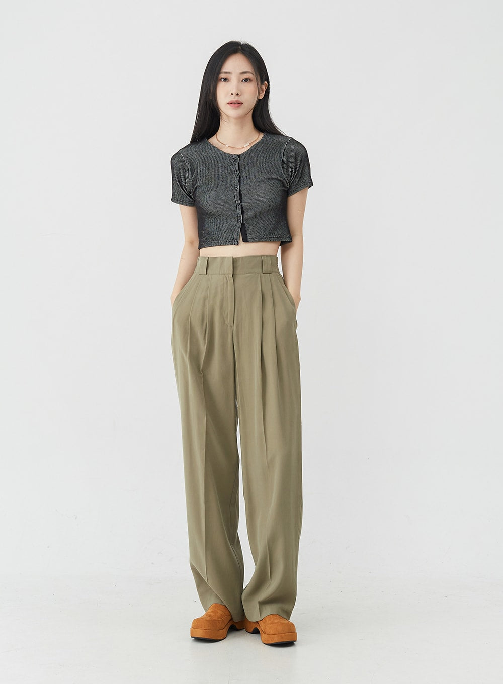 Basic Round Neck Cropped Cardigan OU1