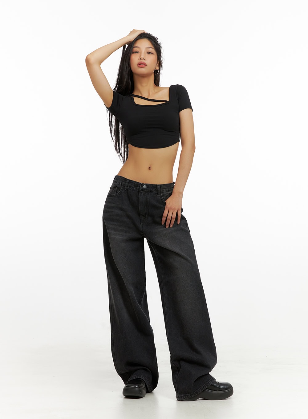 Square Neck Strap Crop Top IU412