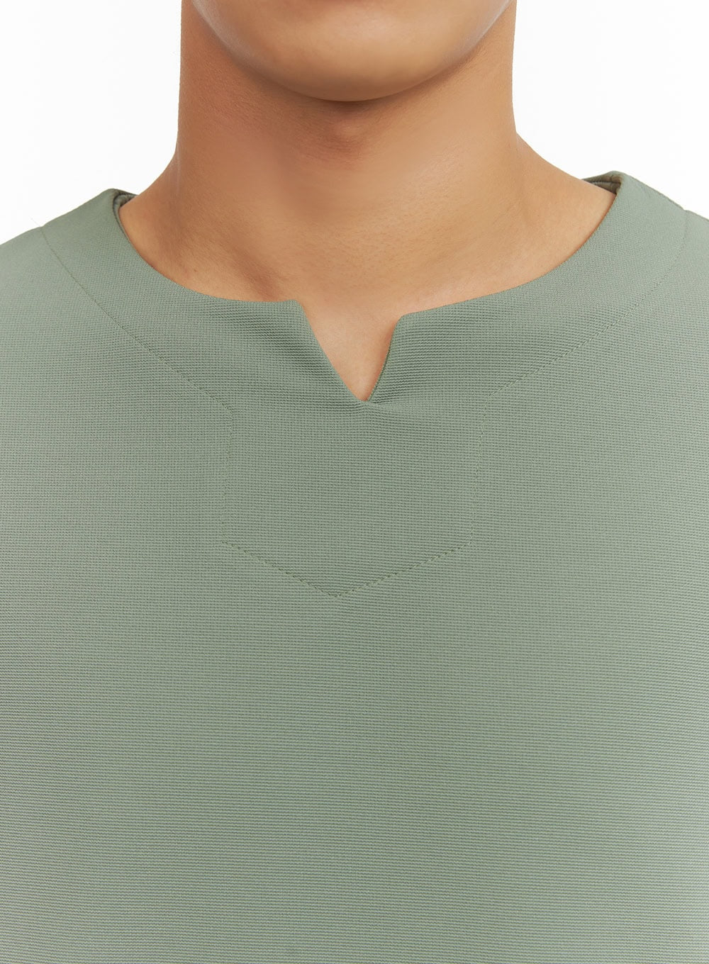 Men's Solid V-Neck T-Shirt IU414