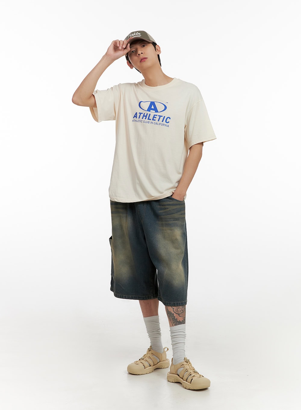 Men's Graphic Round Neck T-Shirt (Light Beige) IL404