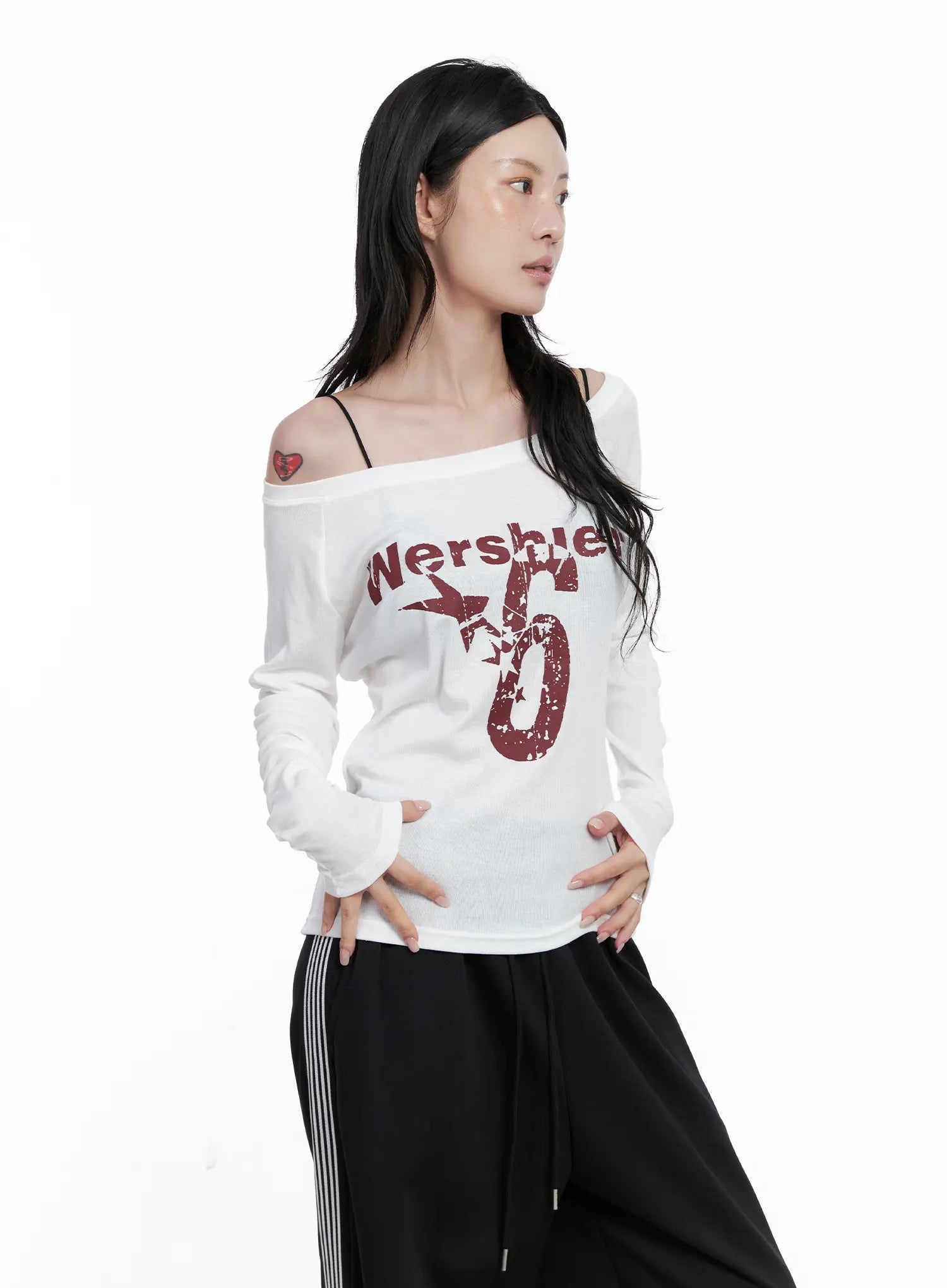 Graphic Off-Shoulder Long Sleeve Shirt CS529