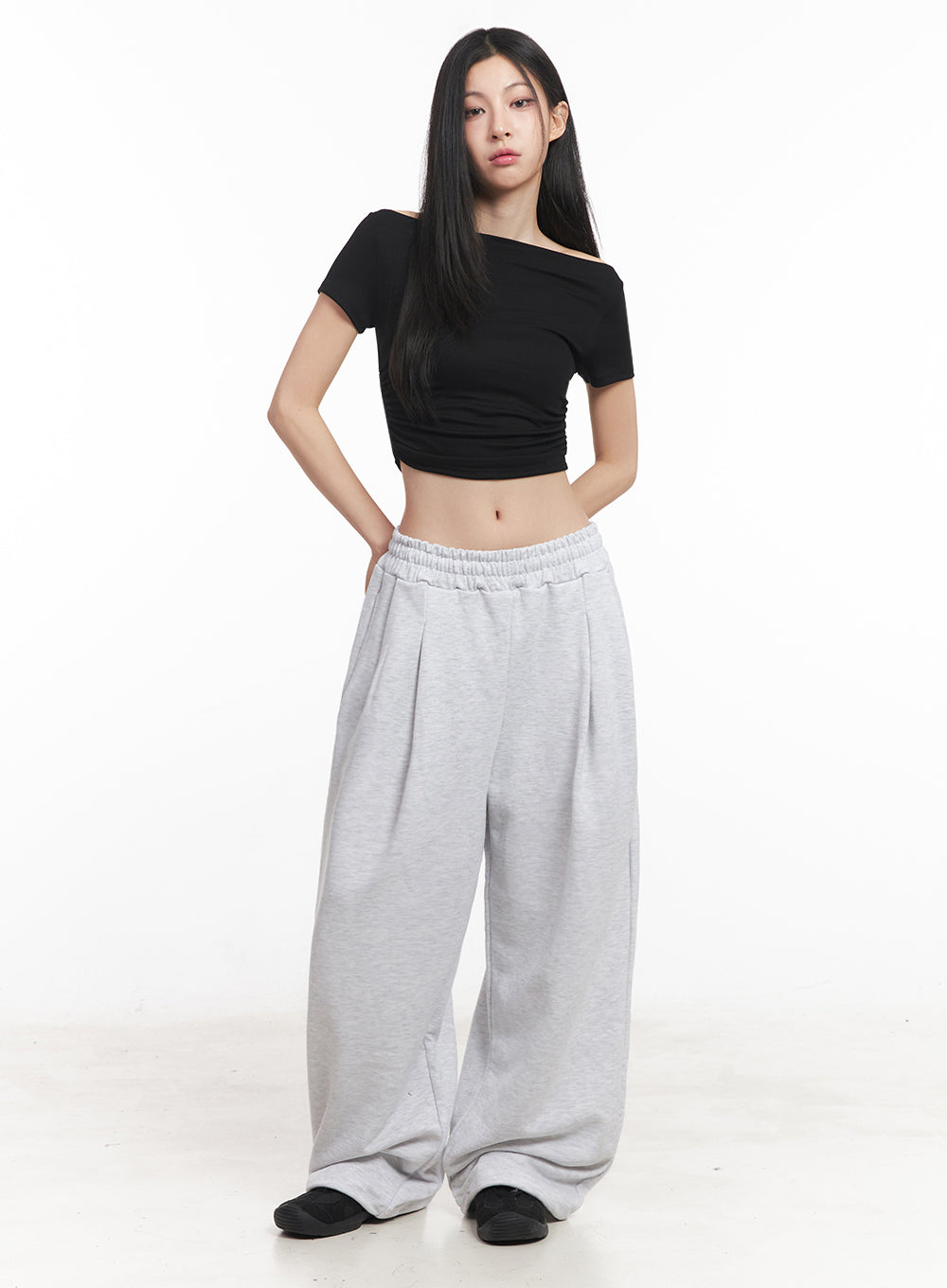 Off-Shoulder Shirred Crop Tee IY516