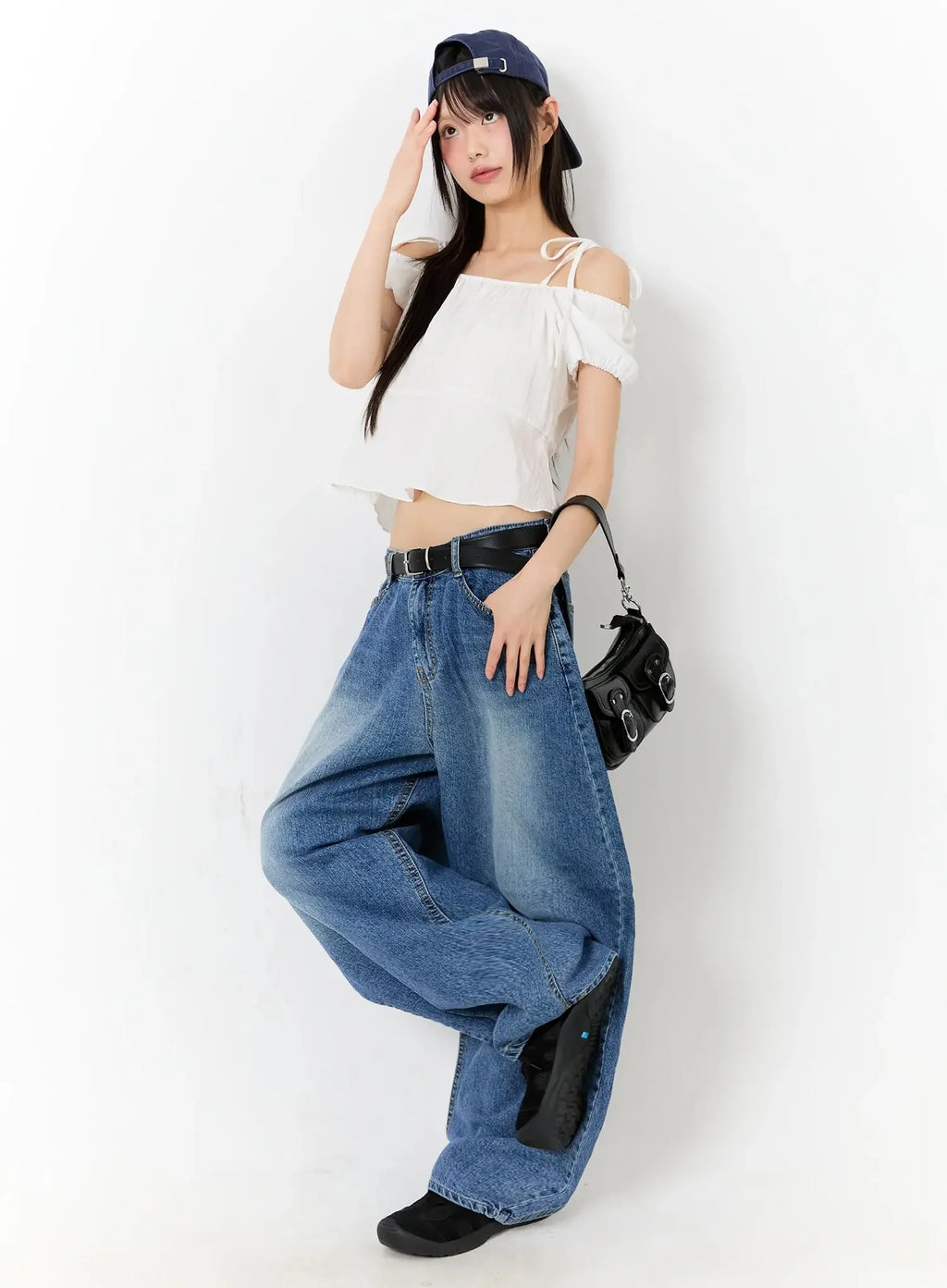 Strappy Off-Shoulder Cropped Blouse IU523