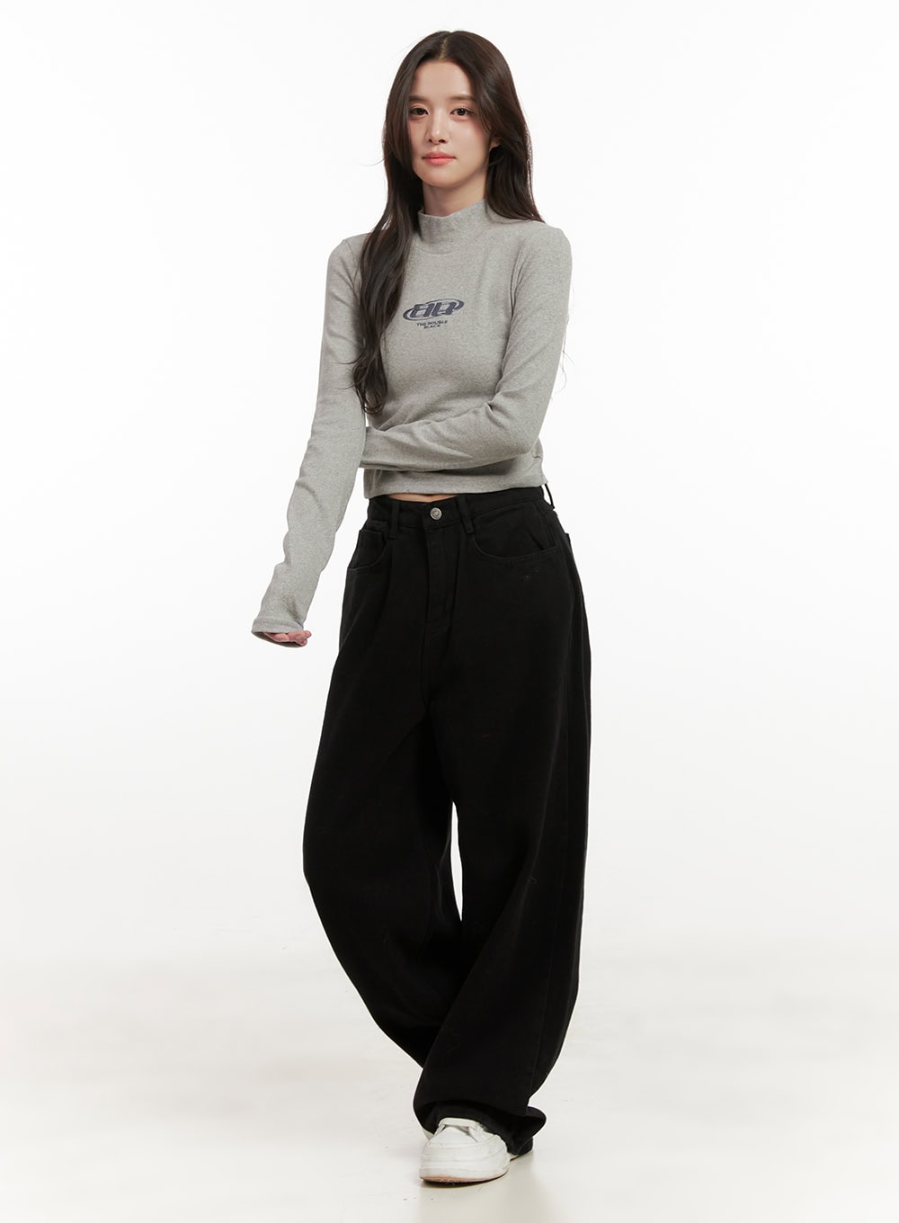 Chic Graphic Crop Turtleneck ON429