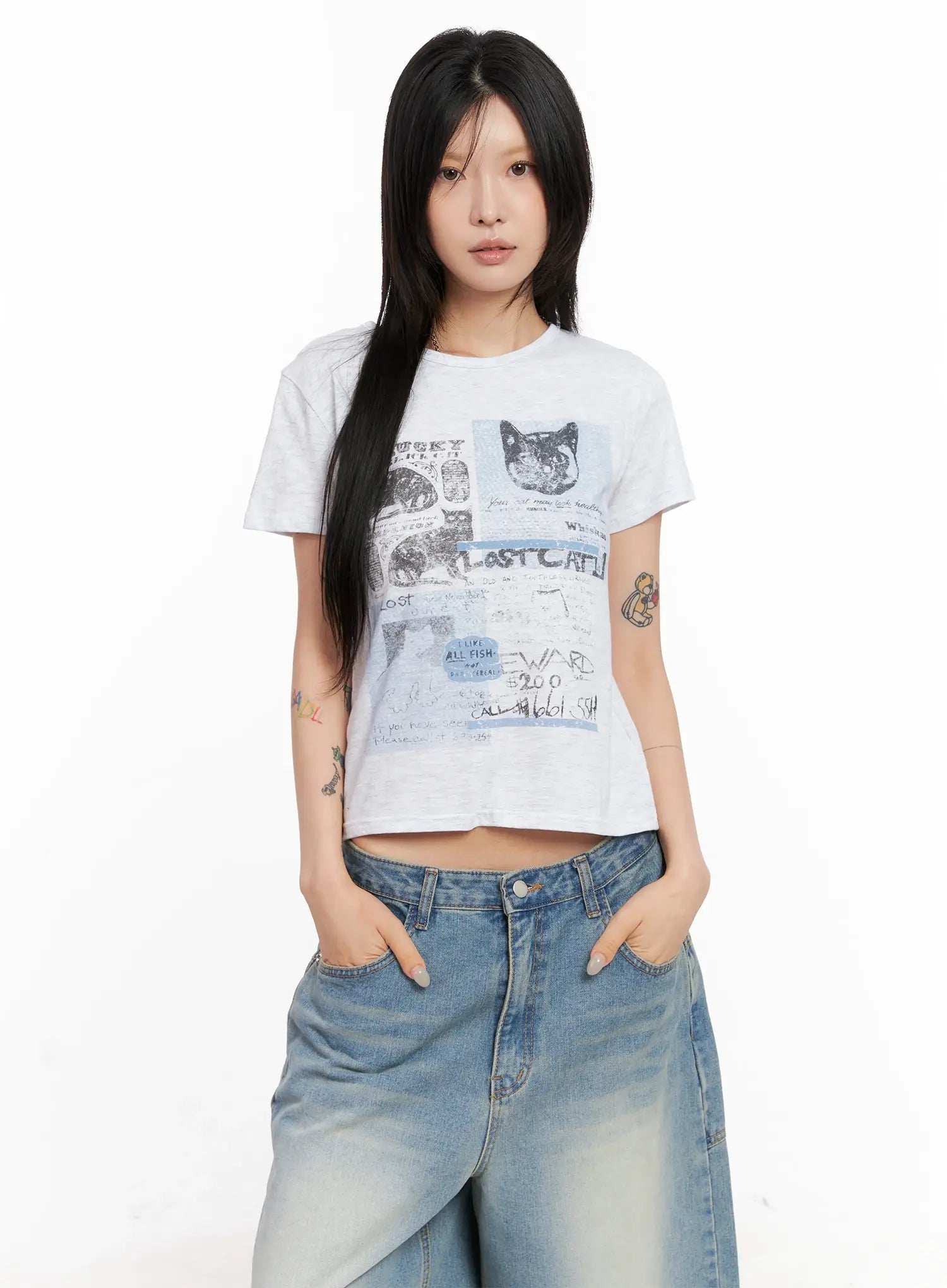 Kitty Graphic Cropped Tee CL525