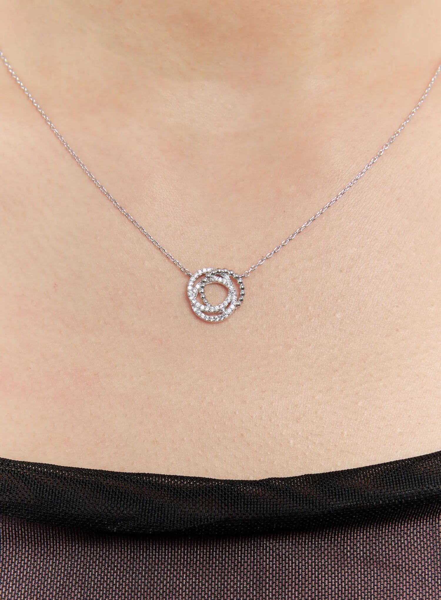 Trinity Cubic Necklace IS517