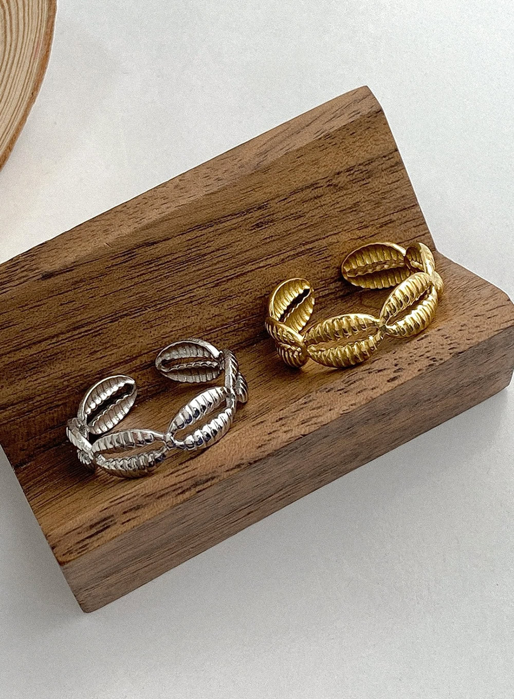 Edison Rounded Split Ring IA524