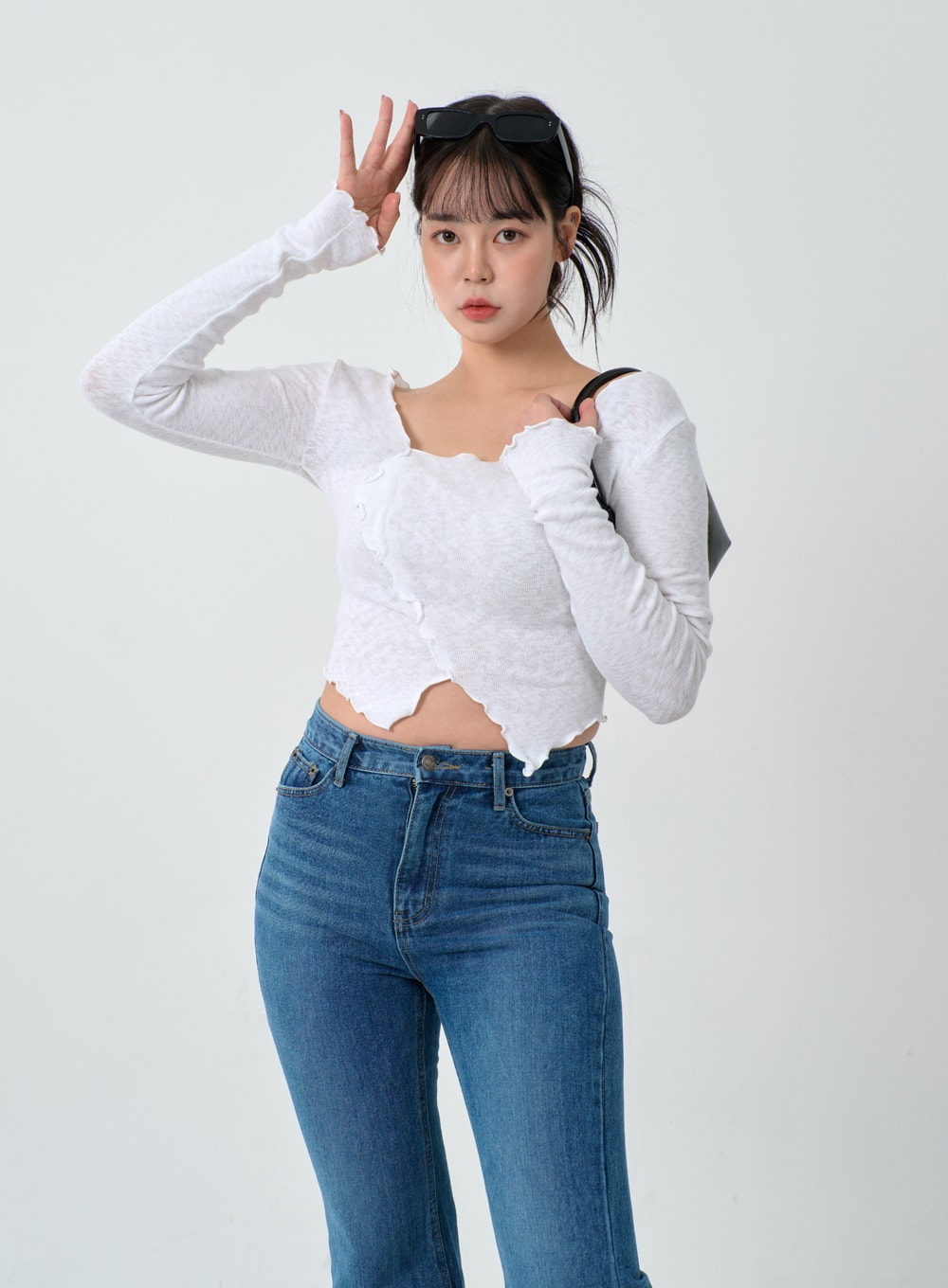 Wavy Off-Shoulder Cropped Top IJ304