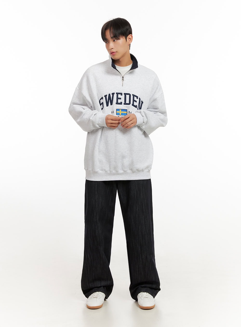 Men's Embroidered Half Zip-Up Sweatshirt ID406