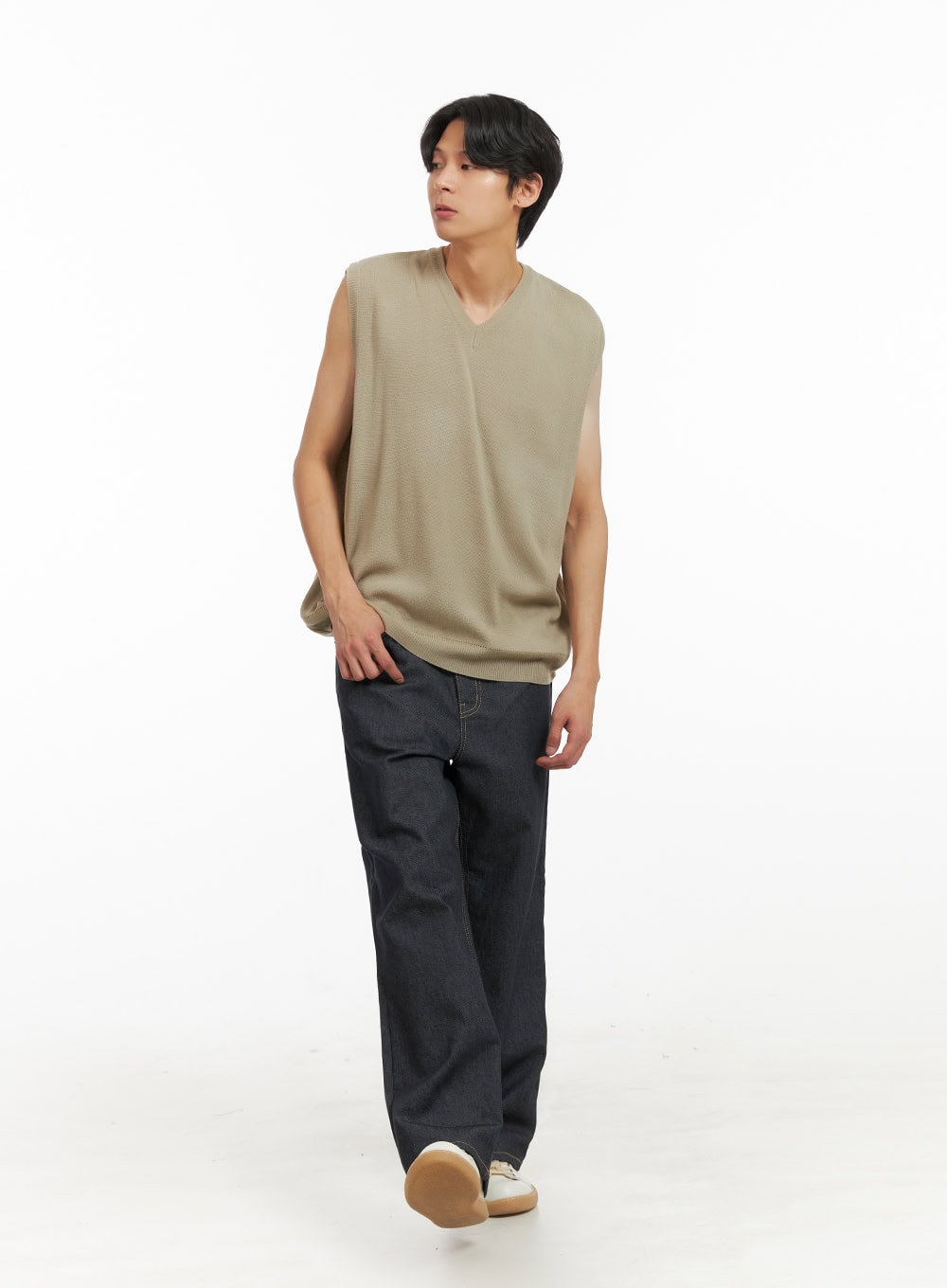 Men's Classic V-Neck Knit Vest (Beige) IY424