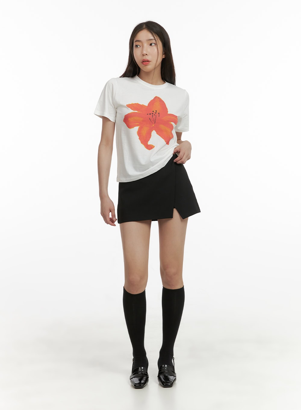 Floral Bliss Graphic Tee CY417