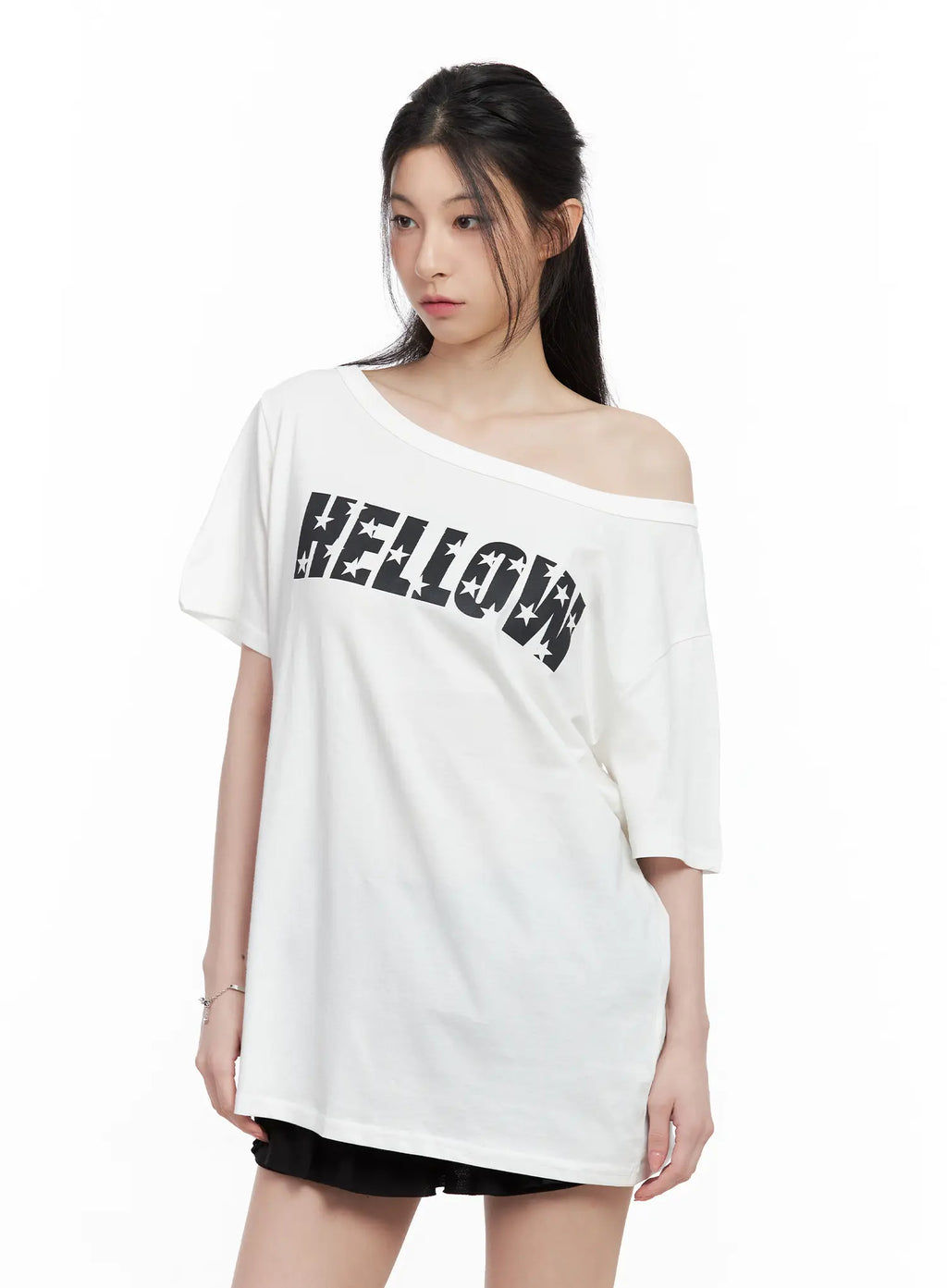 Graphic Off-Shoulder Oversized Tee CL501