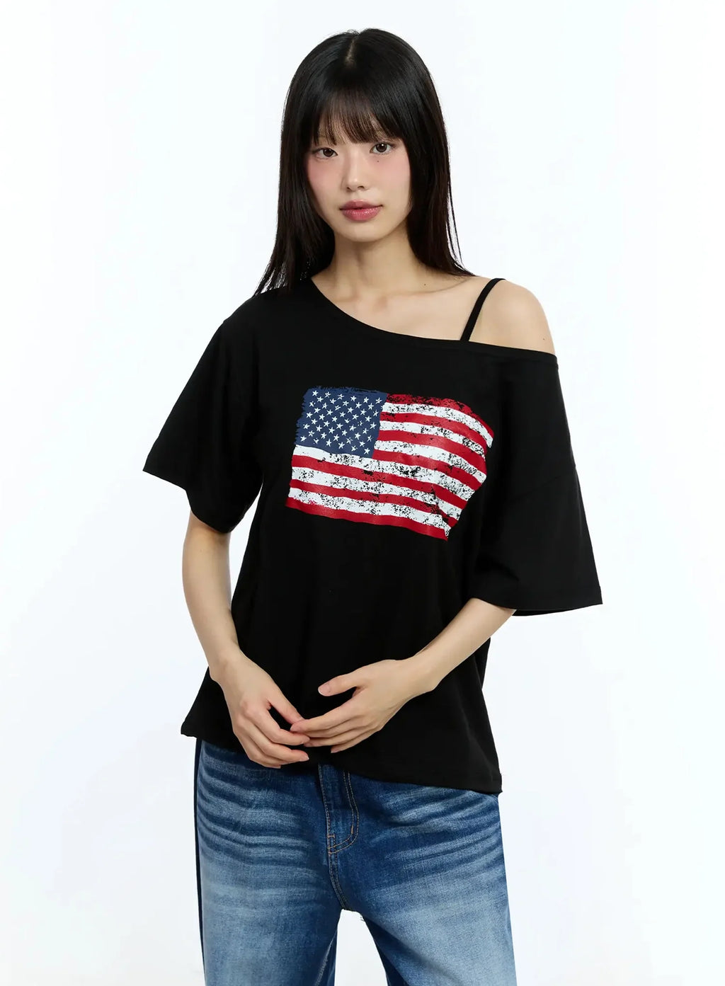 Off-Shoulder Graphic Print Tee IU525