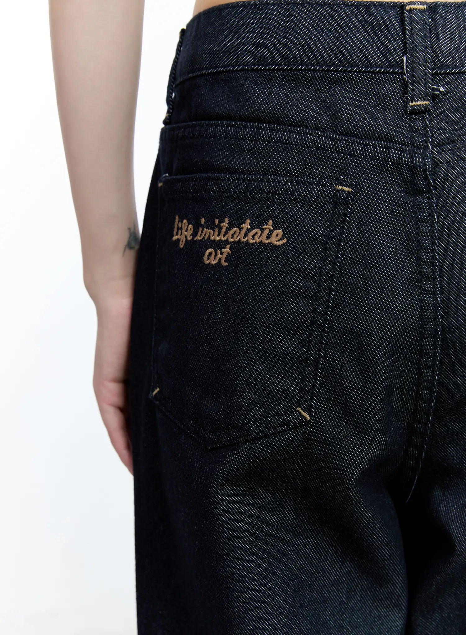 Minjoo No-Fade Flared Jeans CG511