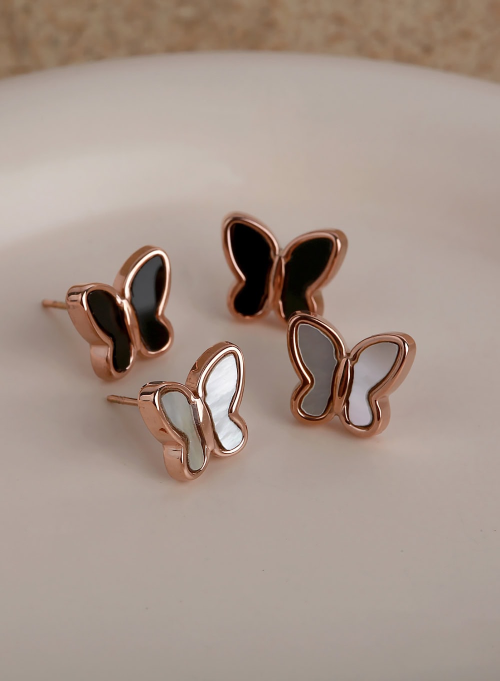 Shell Butterfly Earrings IL404