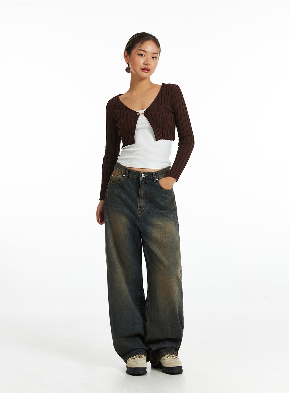 Retro Washed Wide-Leg Jeans CO318