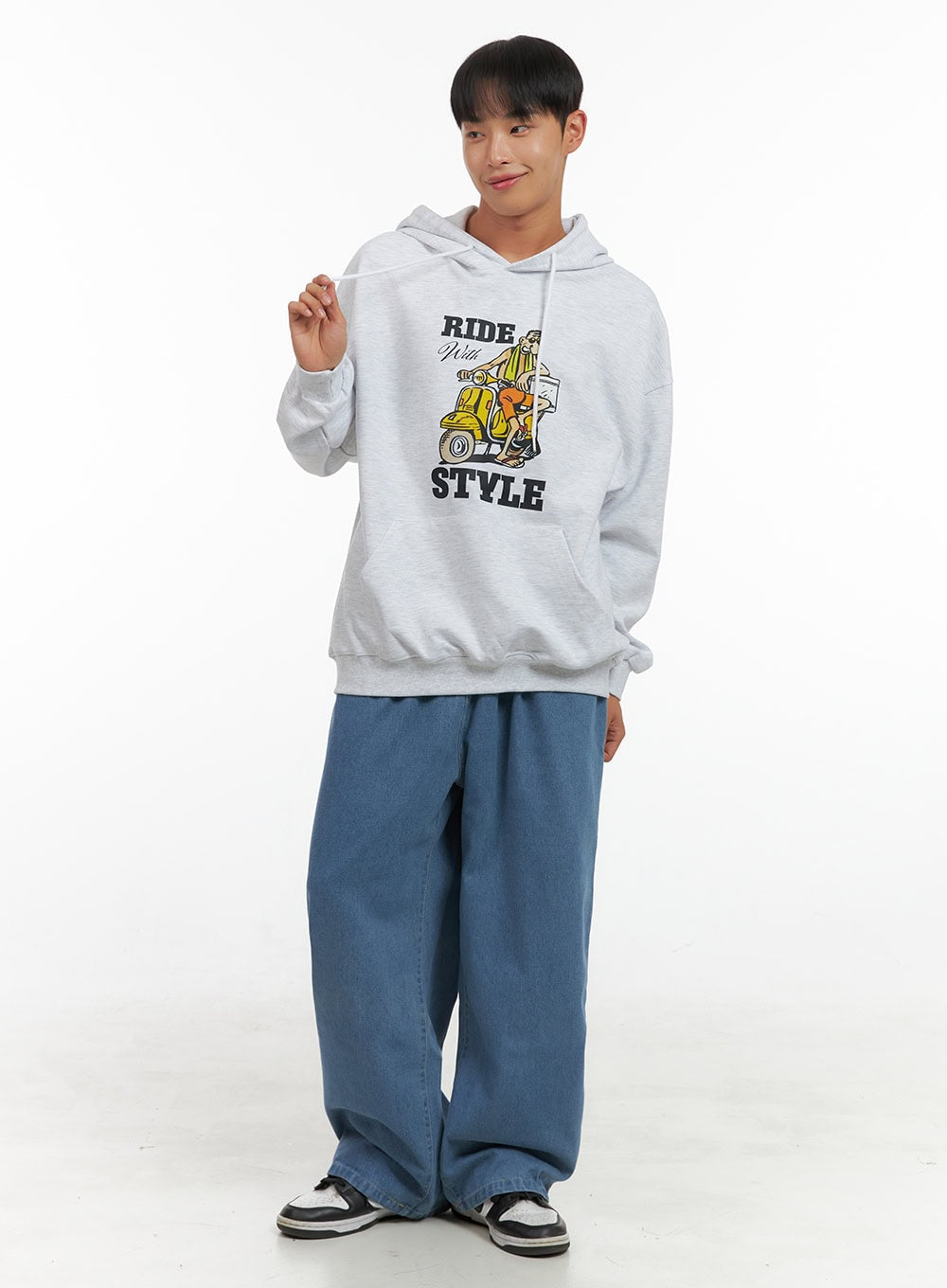 Men's Graphic Hooded Sweatshirt IS419