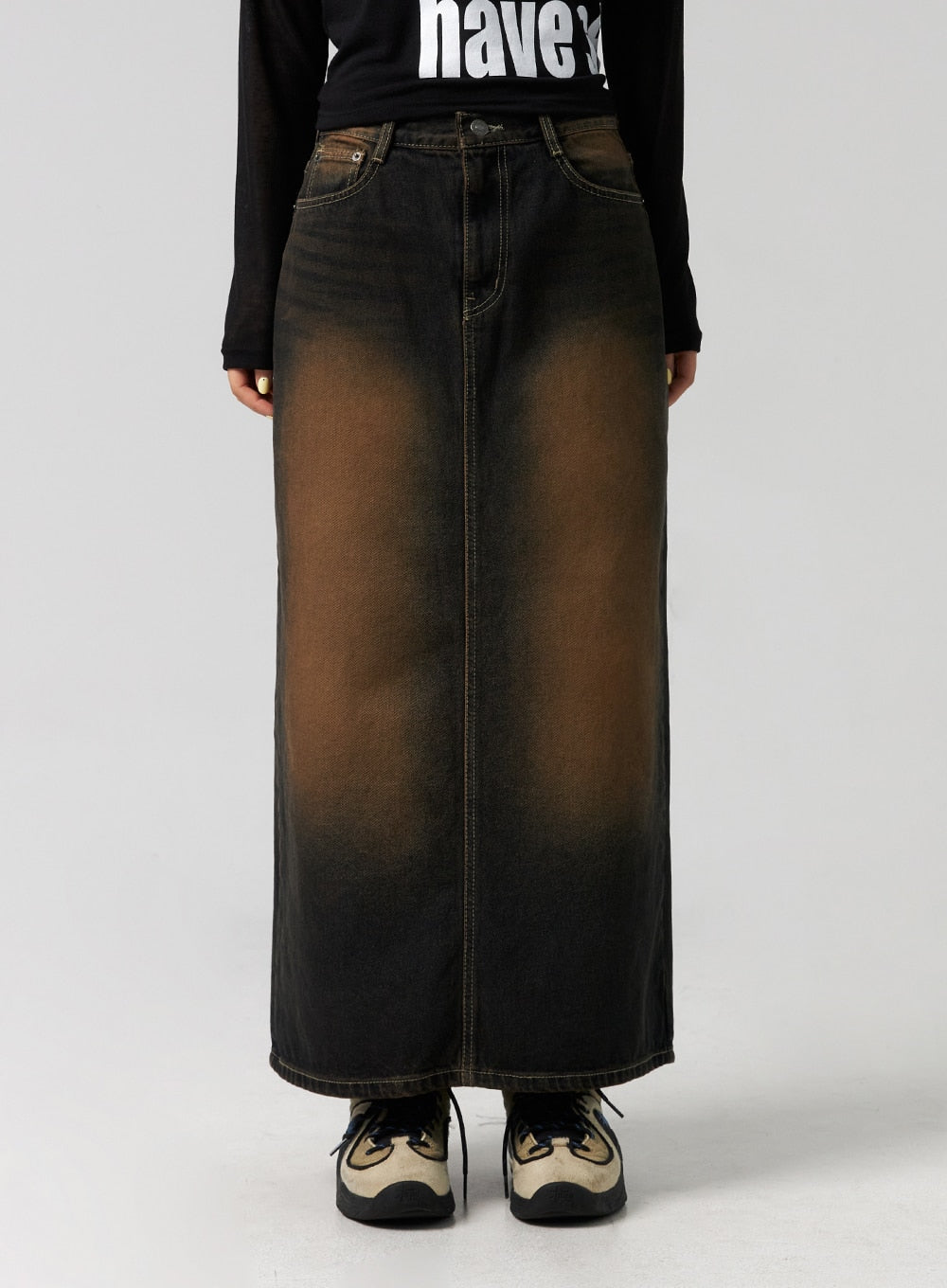Dark-Washed Denim Maxi Skirt CG327