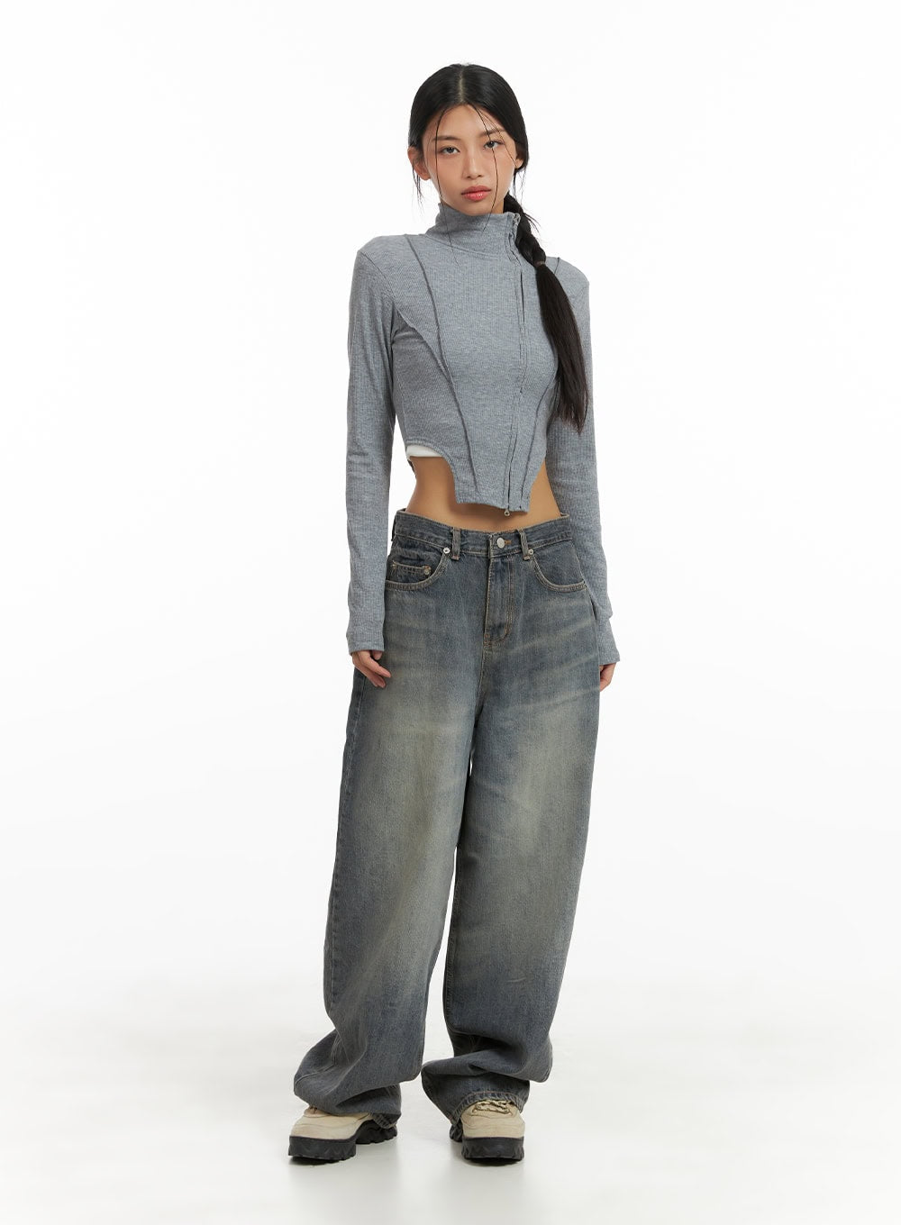 Zip-Up Long Sleeve Crop Top CA424