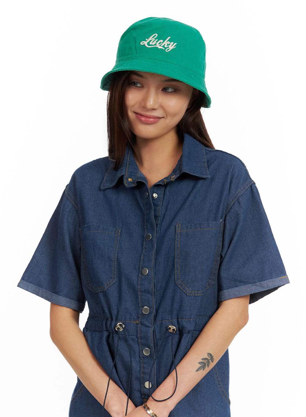 Lucky Lettering Bucket Hat (UNISEX) IU419