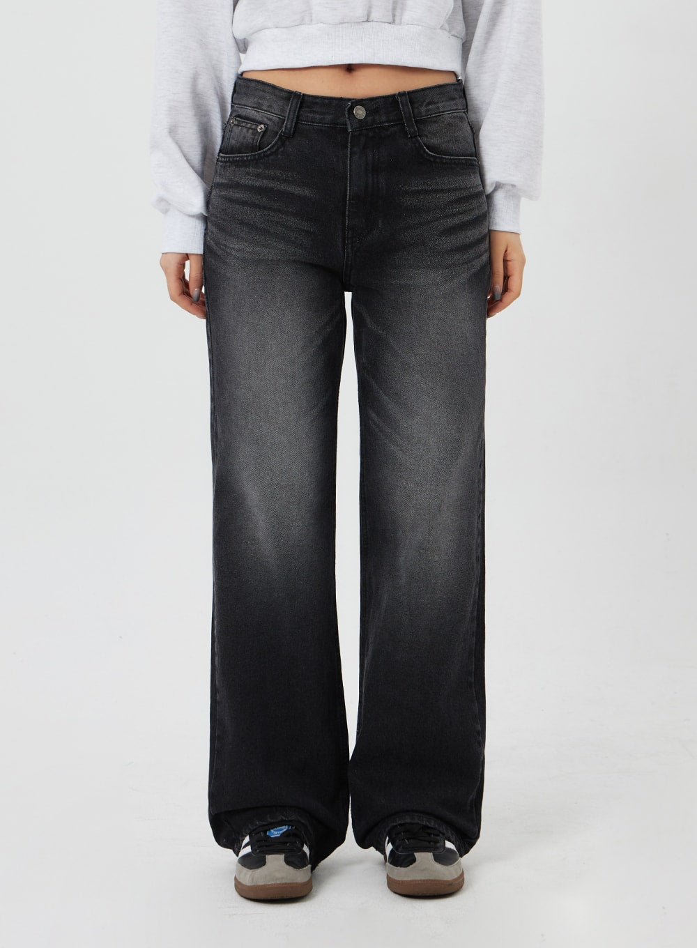 Mid-Rise Bootcut Jeans CF327
