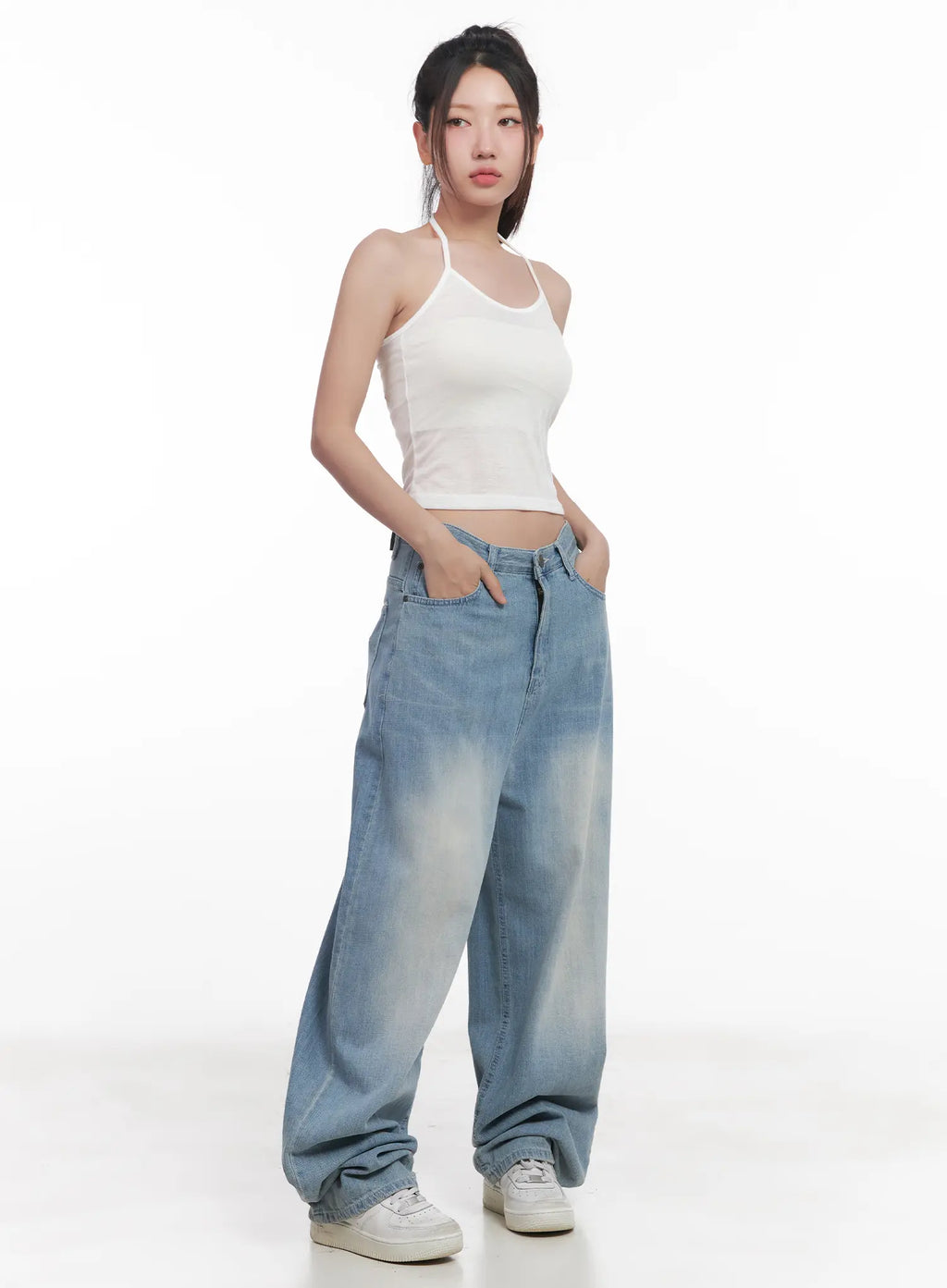 Hani Light-Wash Wide-Leg Jeans CU517