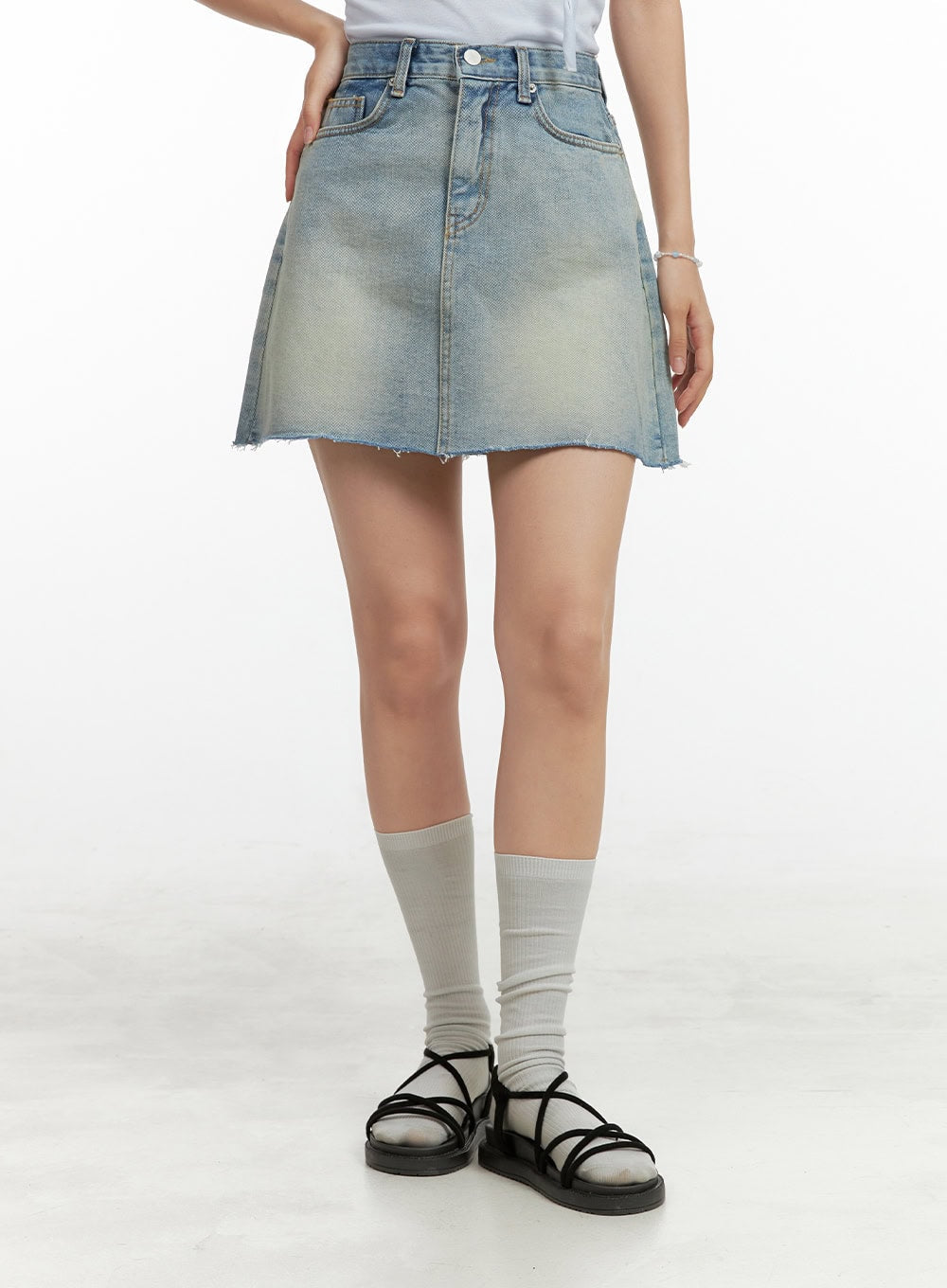 Washed Mini Denim Skirt OU407