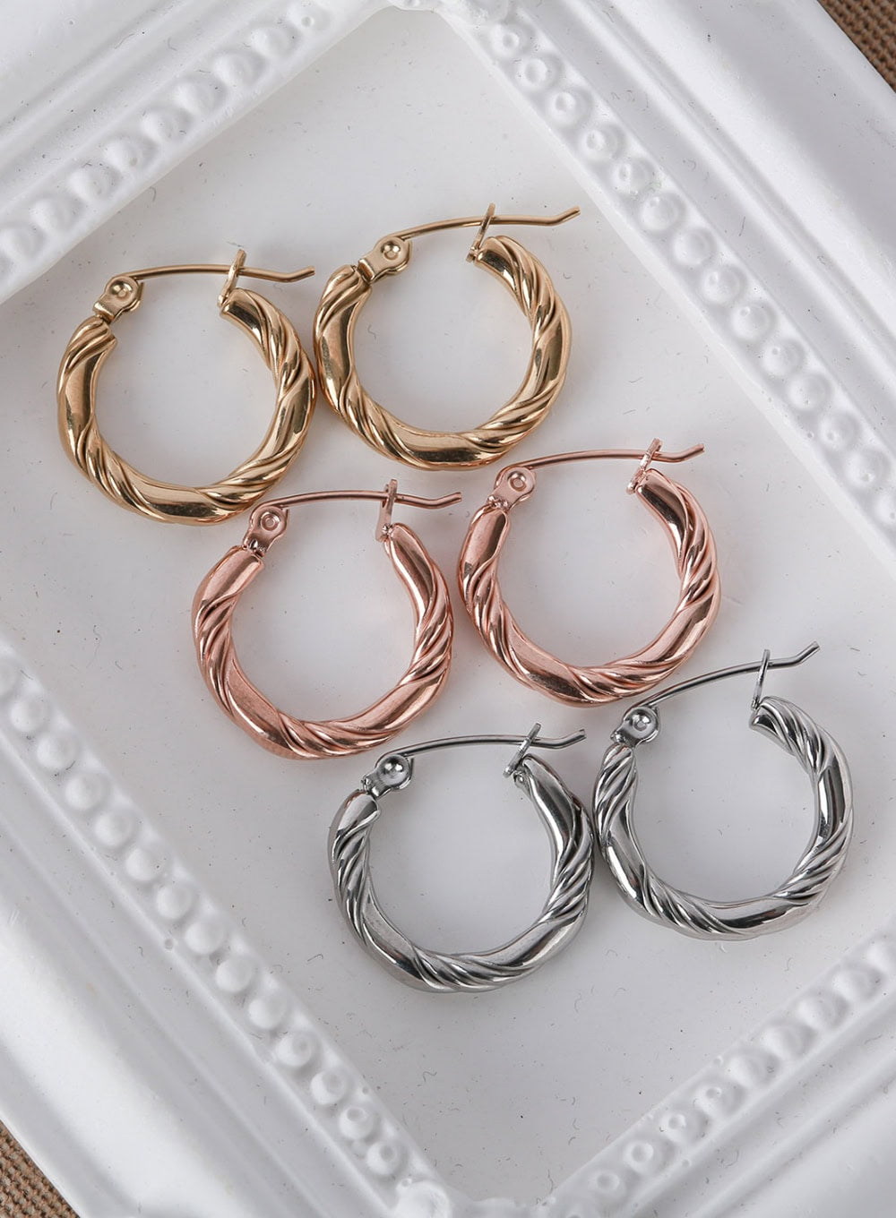 Twist Ring Earrings IL404