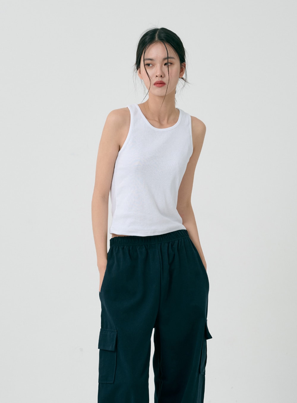 Round Neck Sleeveless Top ID08