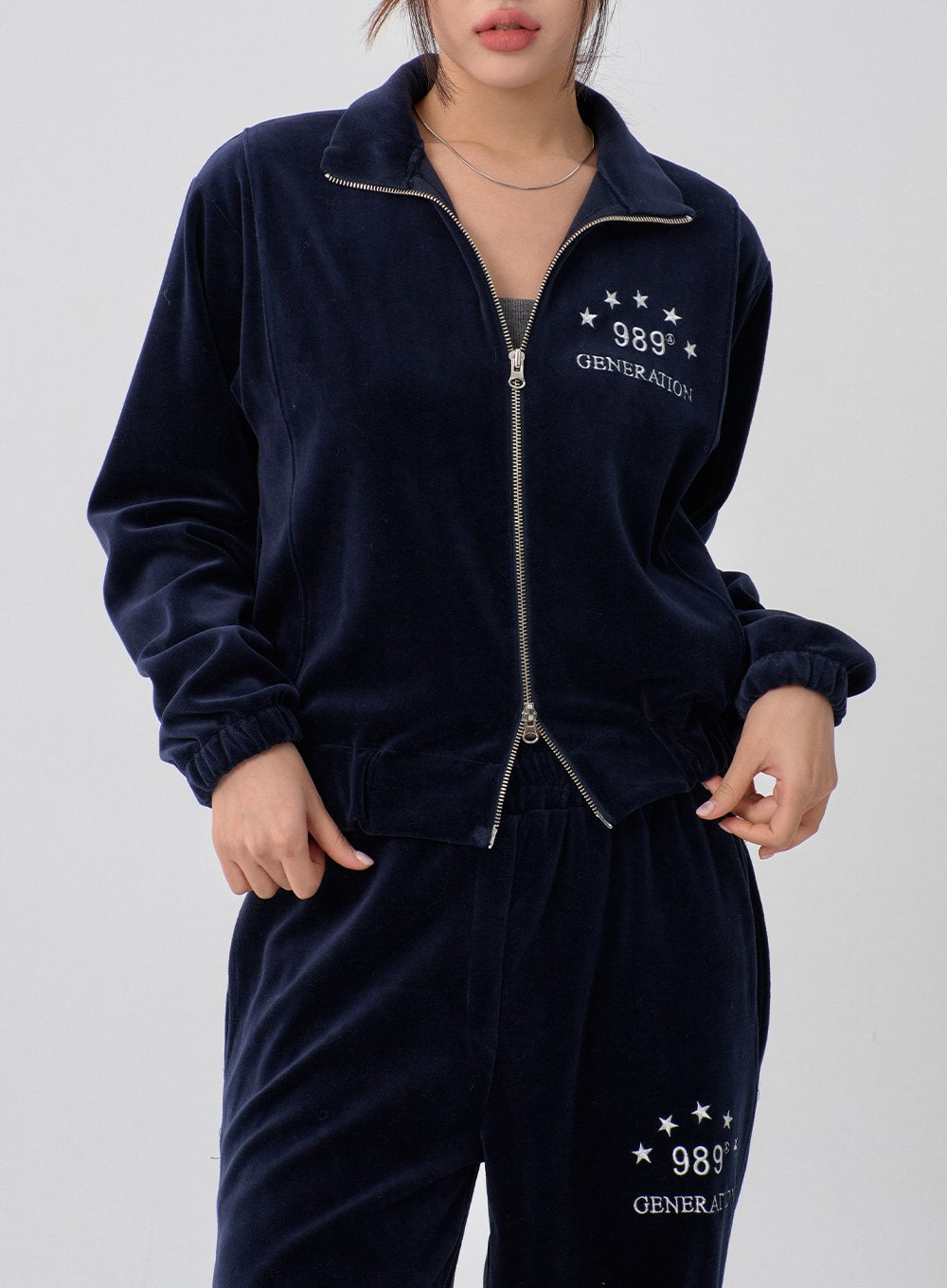 Lettering Embroidery Velvet Two Way Zipper Sweatshirt CN10