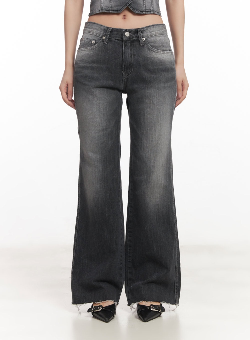 Angela Slim-Fit Flared Jeans CA518