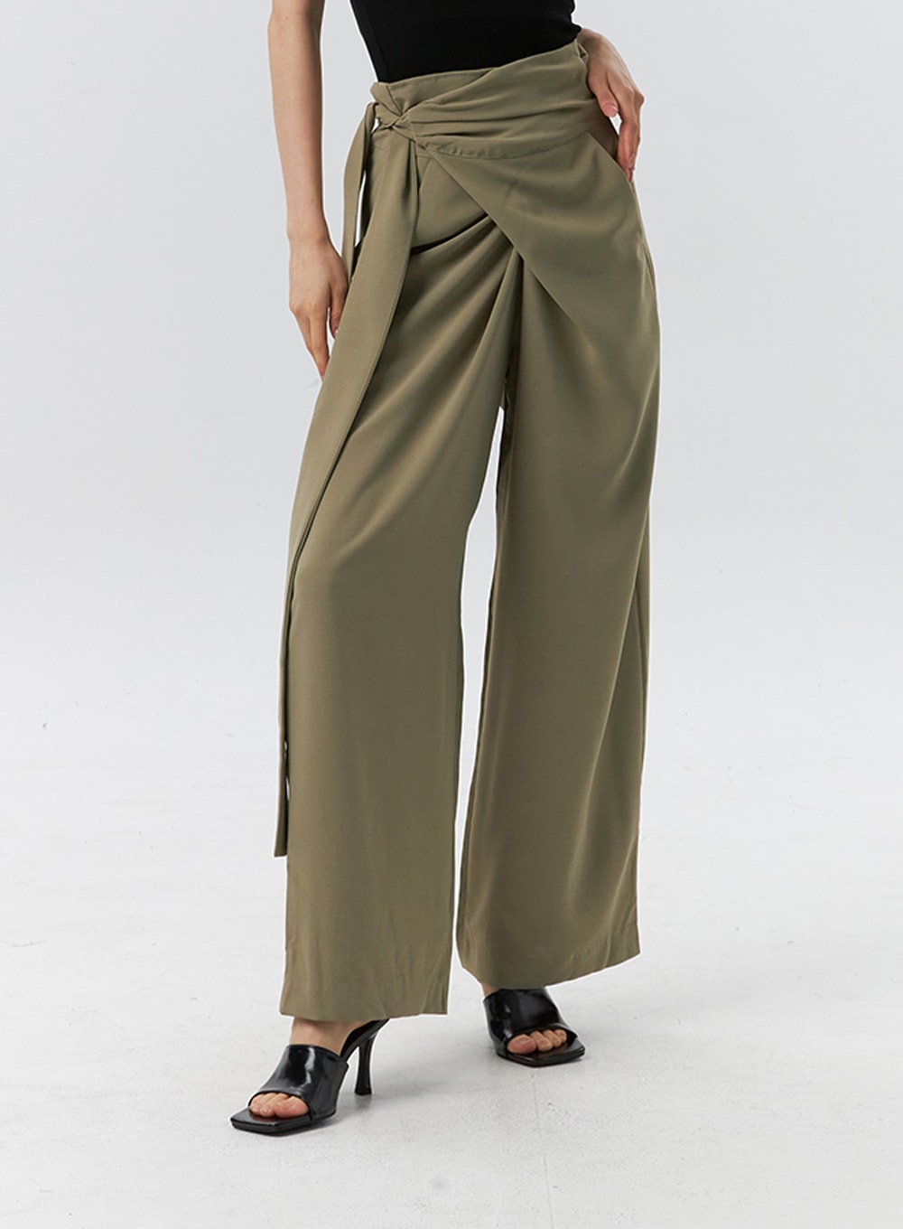 Wrapped Baggy Tailored Pants IL326