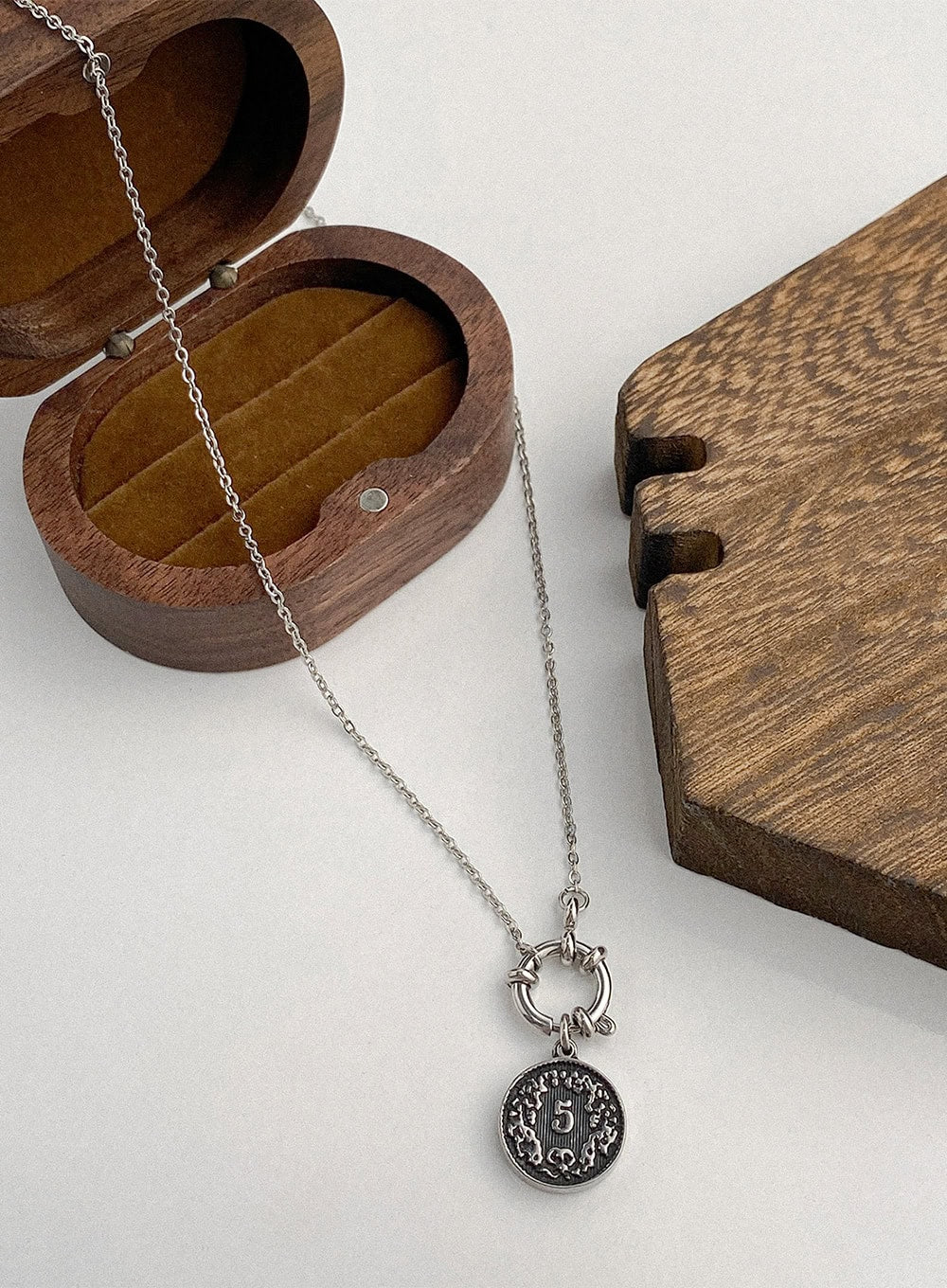 Noir Vintage Coin Necklace IA517