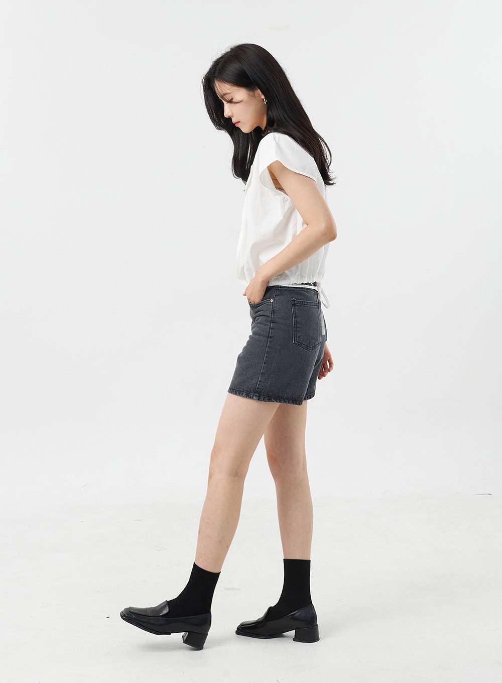 Wide Denim Shorts OU309