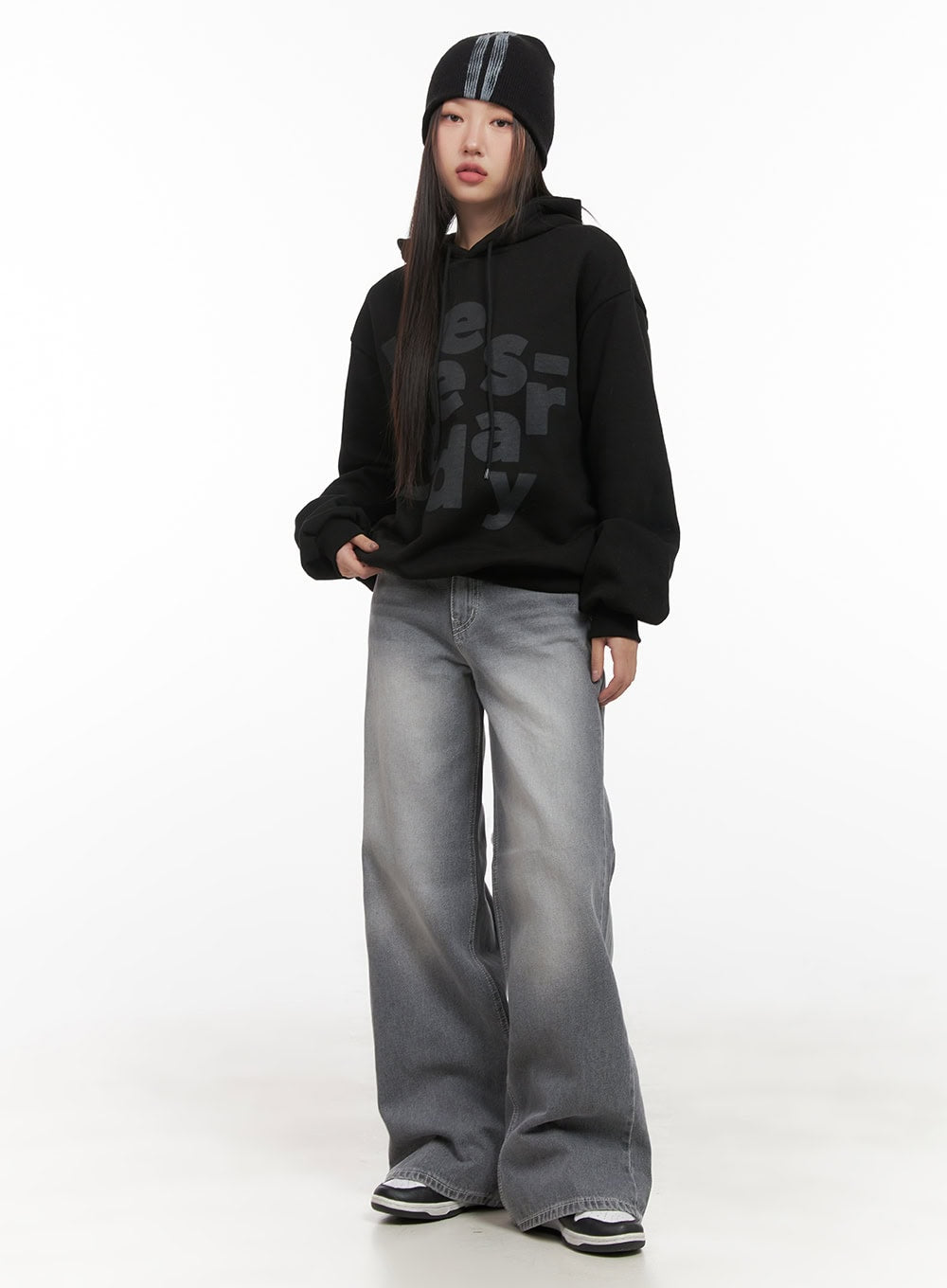 Graphic Lettering Hooded Sweatshirt CD416