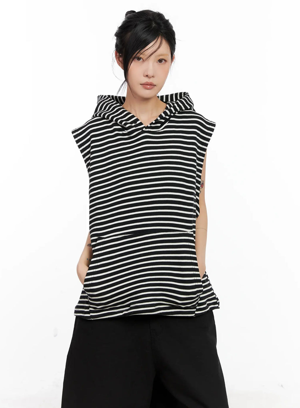 Oversized Striped Sleeveless Hoodie CL525