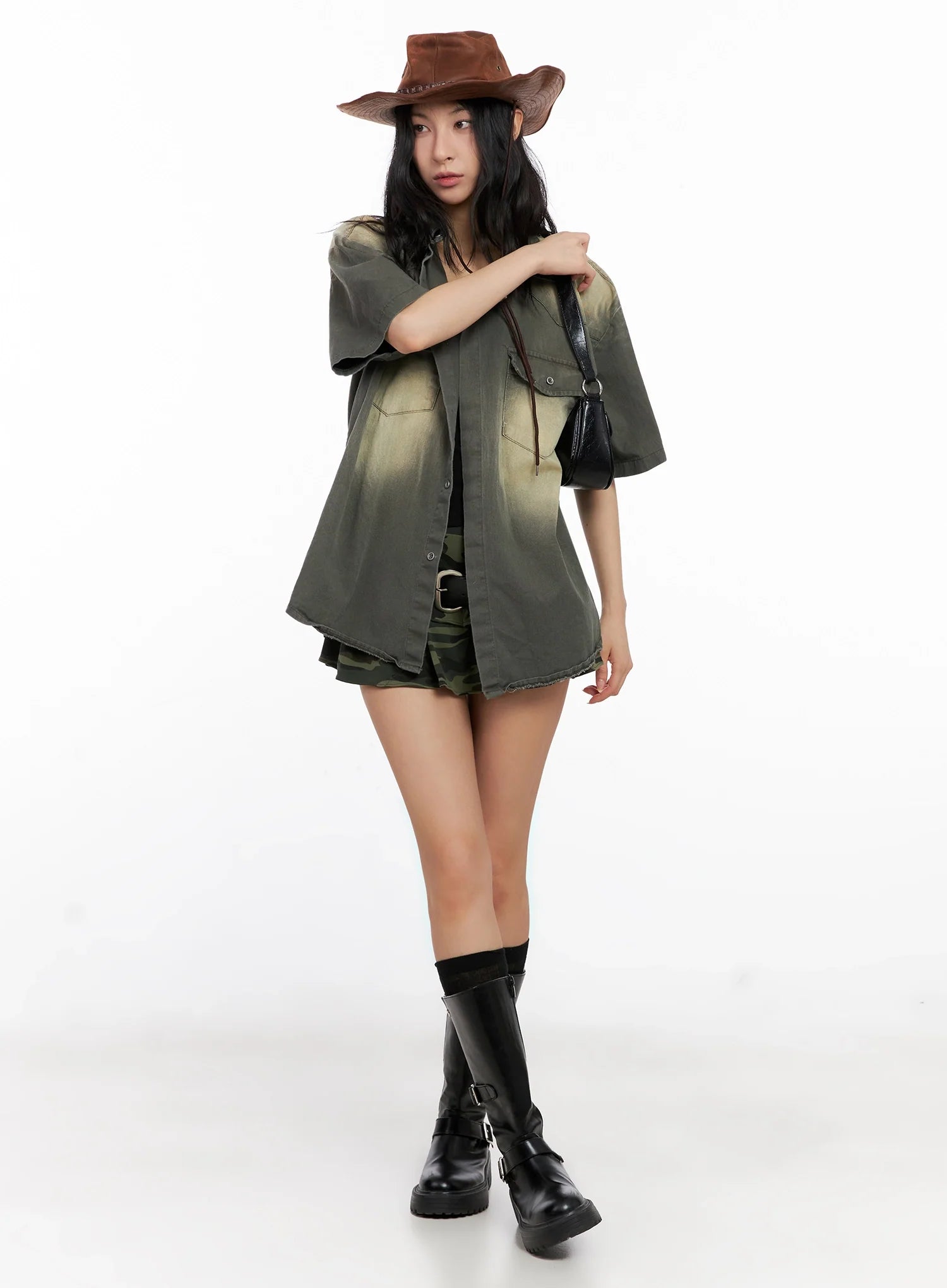 Washed Short-Sleeve Button-Up Shirt IG508