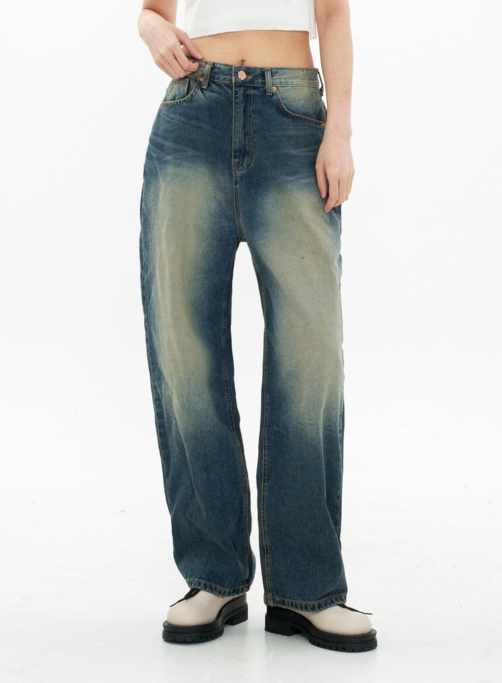 Bleached Wide Leg Denim Pants CA07