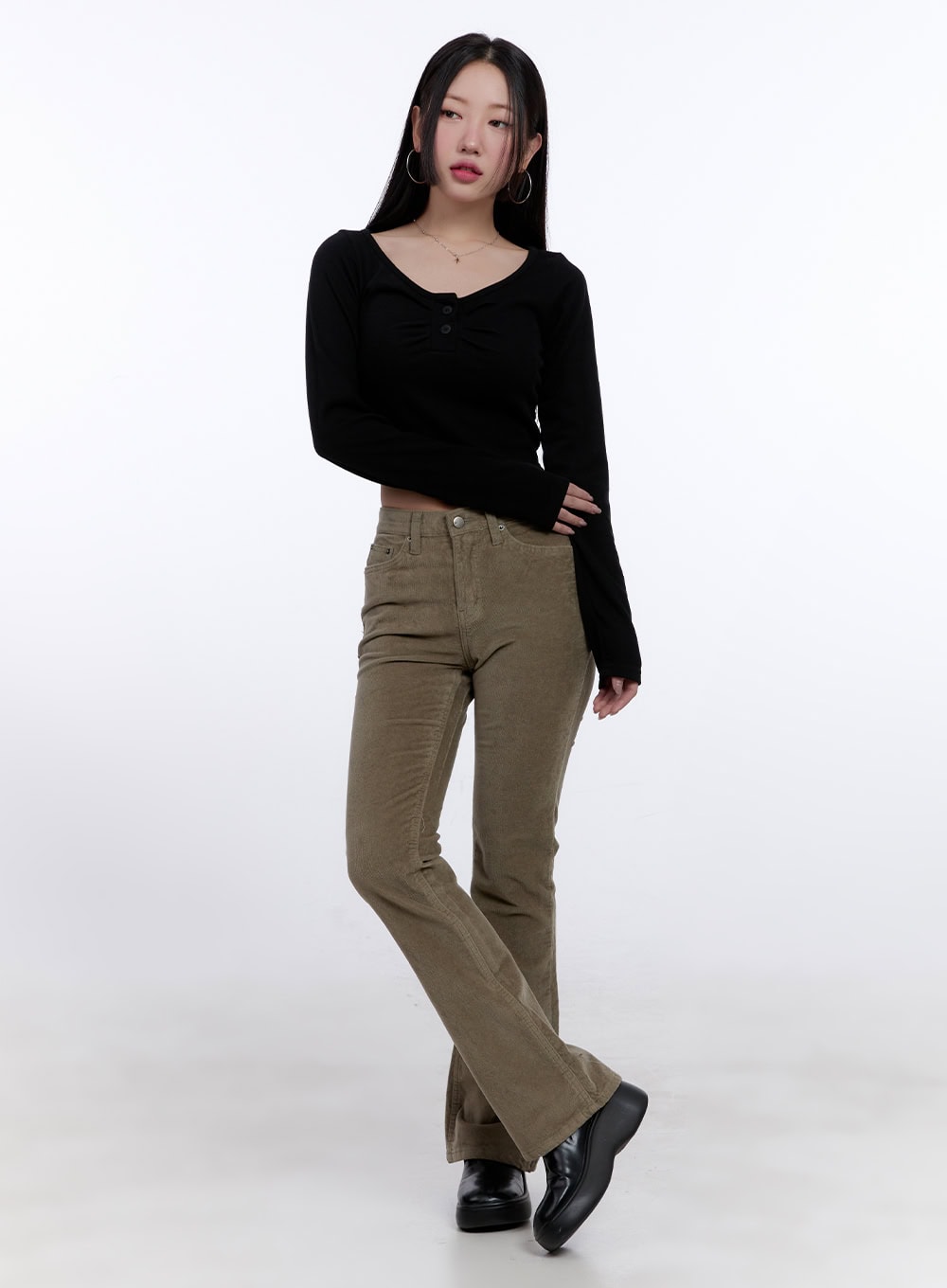 Shirred Long-Sleeve Buttoned Crop Tee CJ513