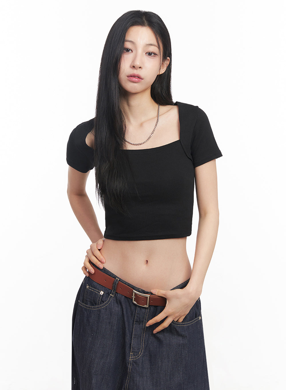 Slim-Fit Bolero Tee IY516