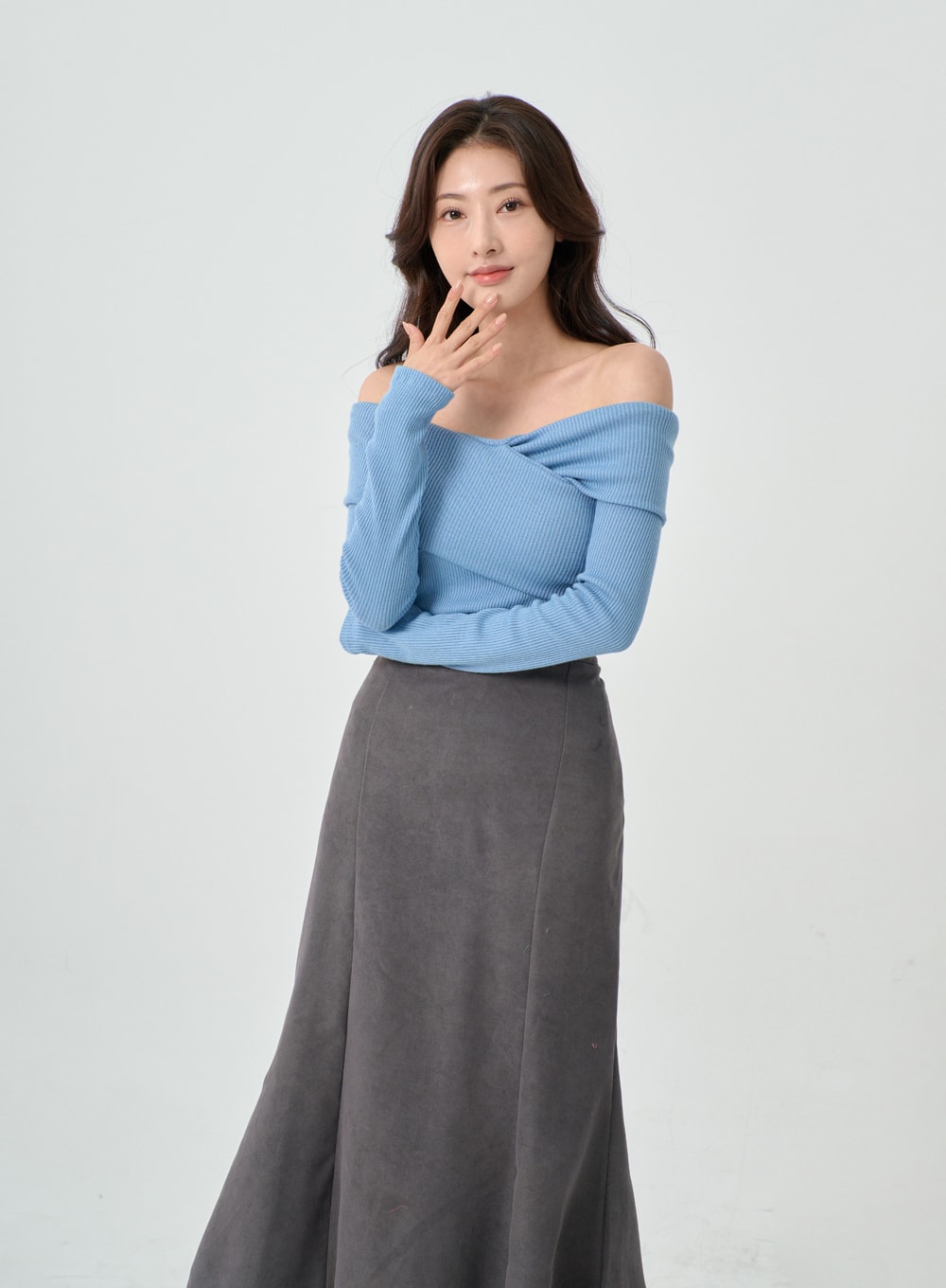 Off-Shoulder Cross Knit Long Sleeve T-Shirt IN07