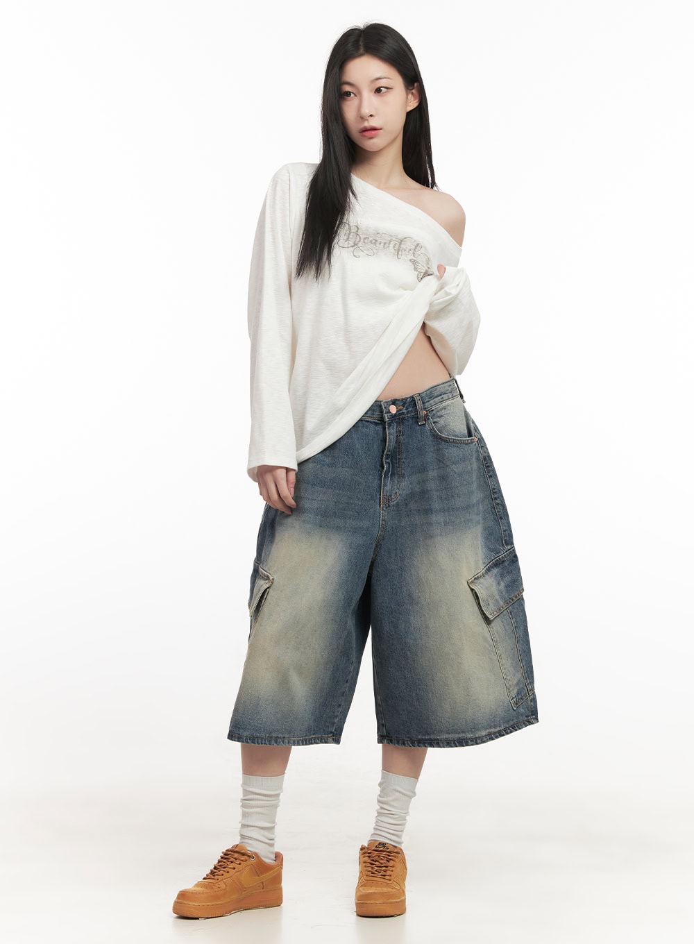 Loose-Fit Graphic One-Shoulder Top CF514