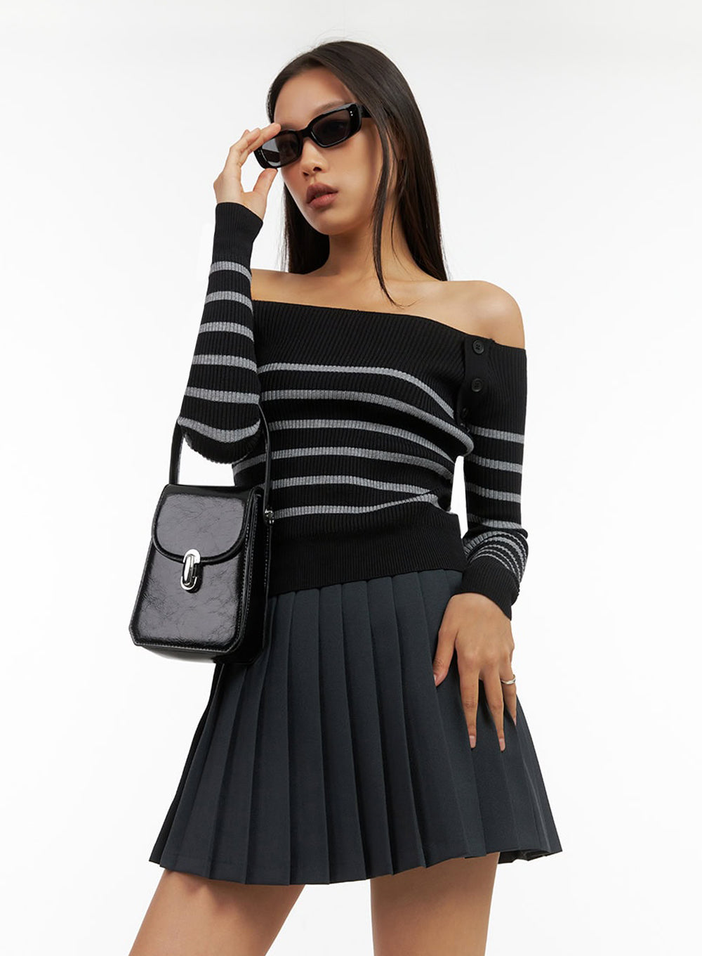 Stripe Buttoned Off-Shoulder Top IO409